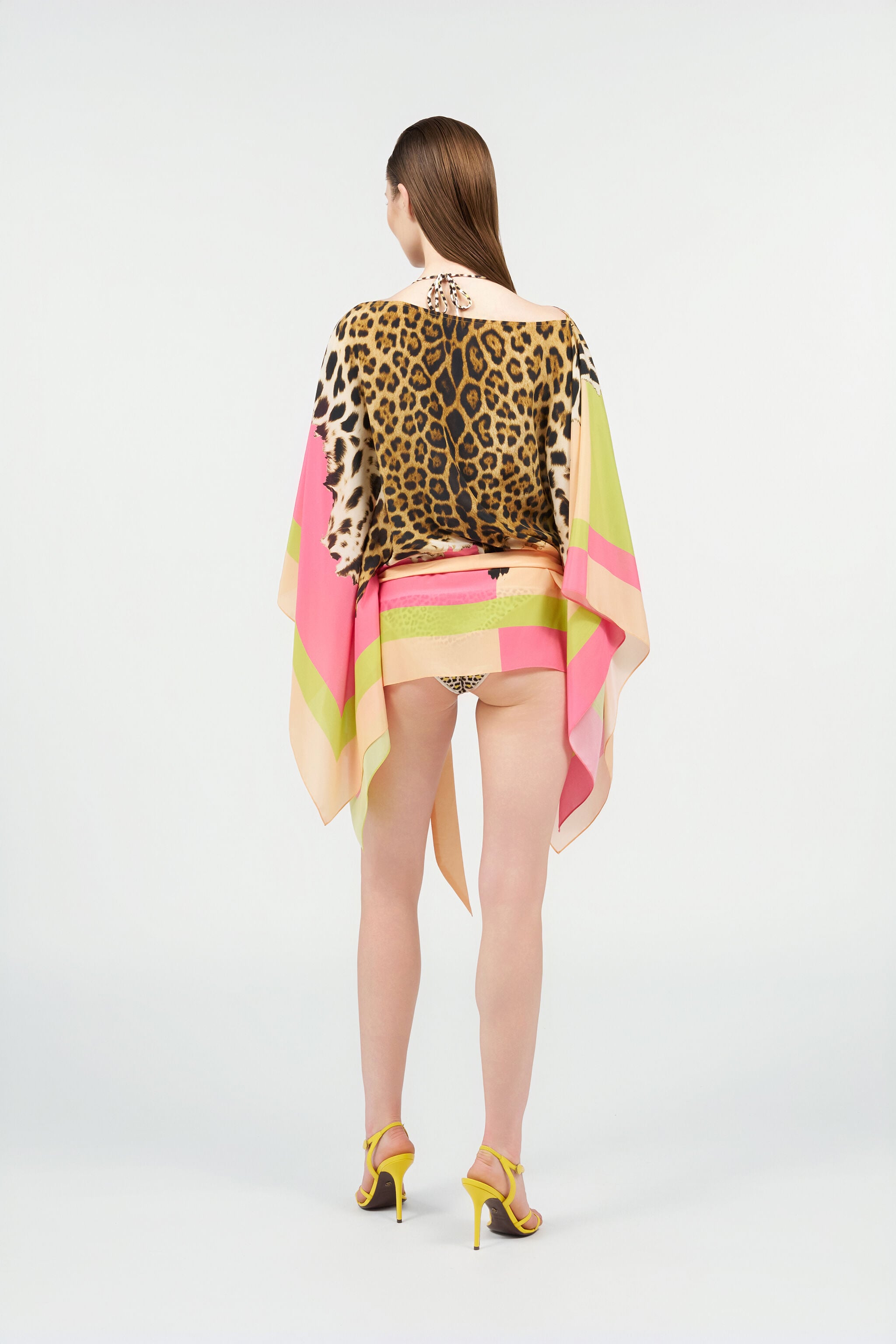 Roberto Cavalli　フード付きシルク カフタン　チュニック Silk kaftan with Cavalli Pop print in LIGHT GREEN for Women