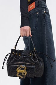 JC Schwarze Handtasche Mit Schlangendetail BLACK WFB095-WF425