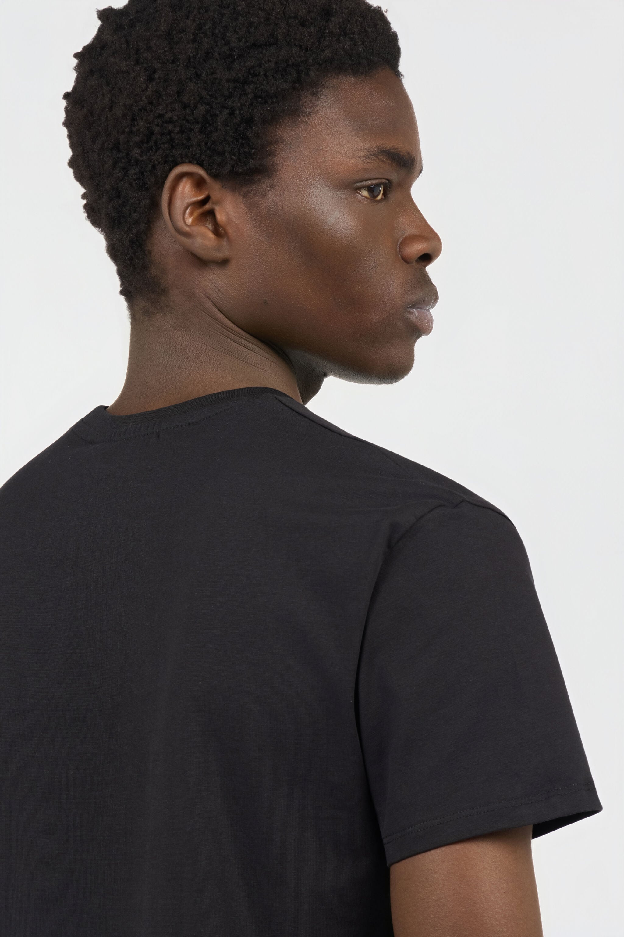 JC Schwarzes T-Shirt JC Schwarzes T-Shirt BLACK SFT235-SF146