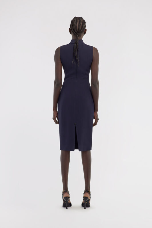 RC Dunkelblaues Midi-Kleid Mit Hohem Kragen RC Dunkelblaues Midi-Kleid Mit Hohem Kragen Dunkelblau NOT10A-KU014
