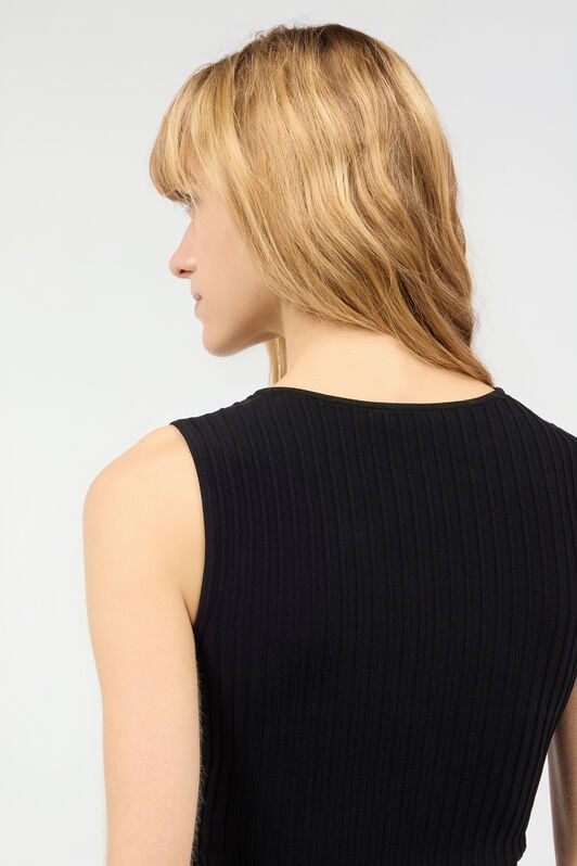 JC Rib-Knit Sleeveless Crop Top JC Rib-Knit Sleeveless Crop Top Black UFM018-UF163