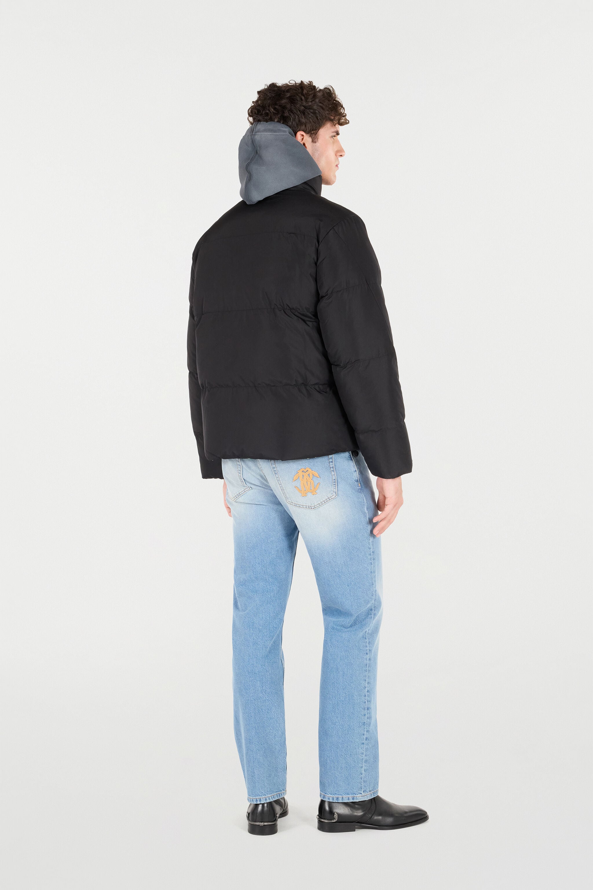 JC High-Neck Puffer Jacket With JC Monogram JC High-Neck Puffer Jacket With JC Monogram Black TFT158-TF225