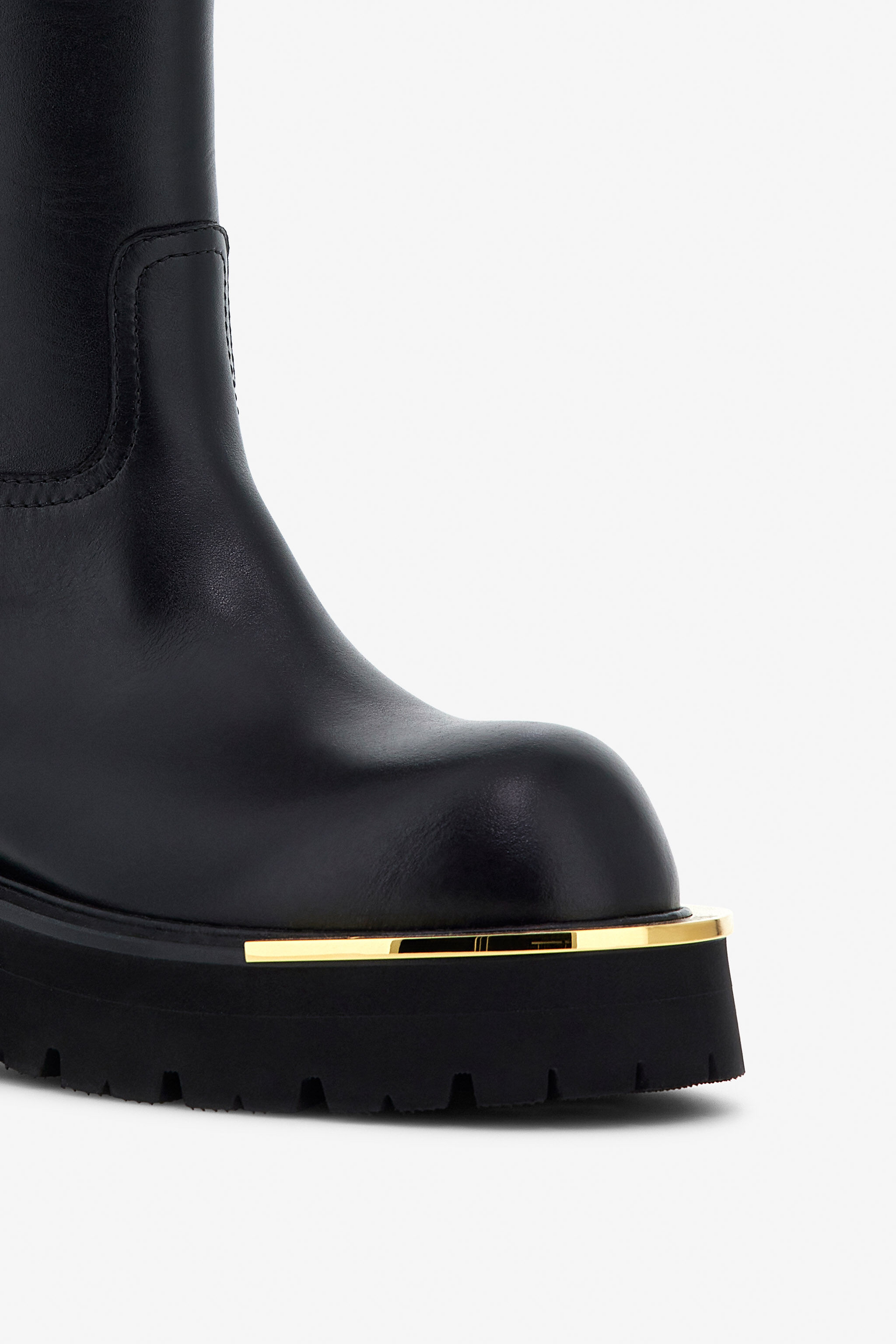RC Logo-Embellished Boots RC Logo-Embellished Boots Black TKS112-PZ965