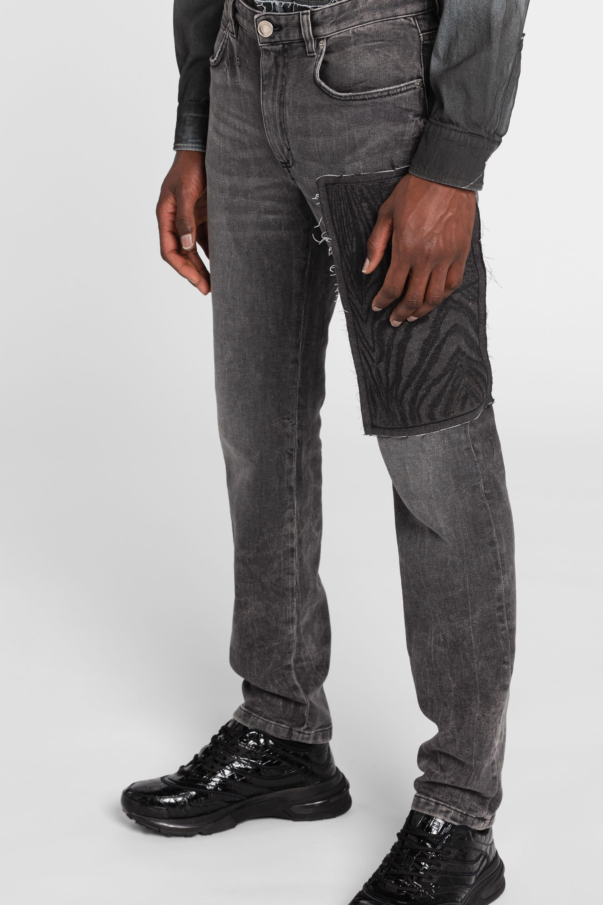 RC Jean droit à appliqué Animalier Patchwork Noir ONJ241-DN009