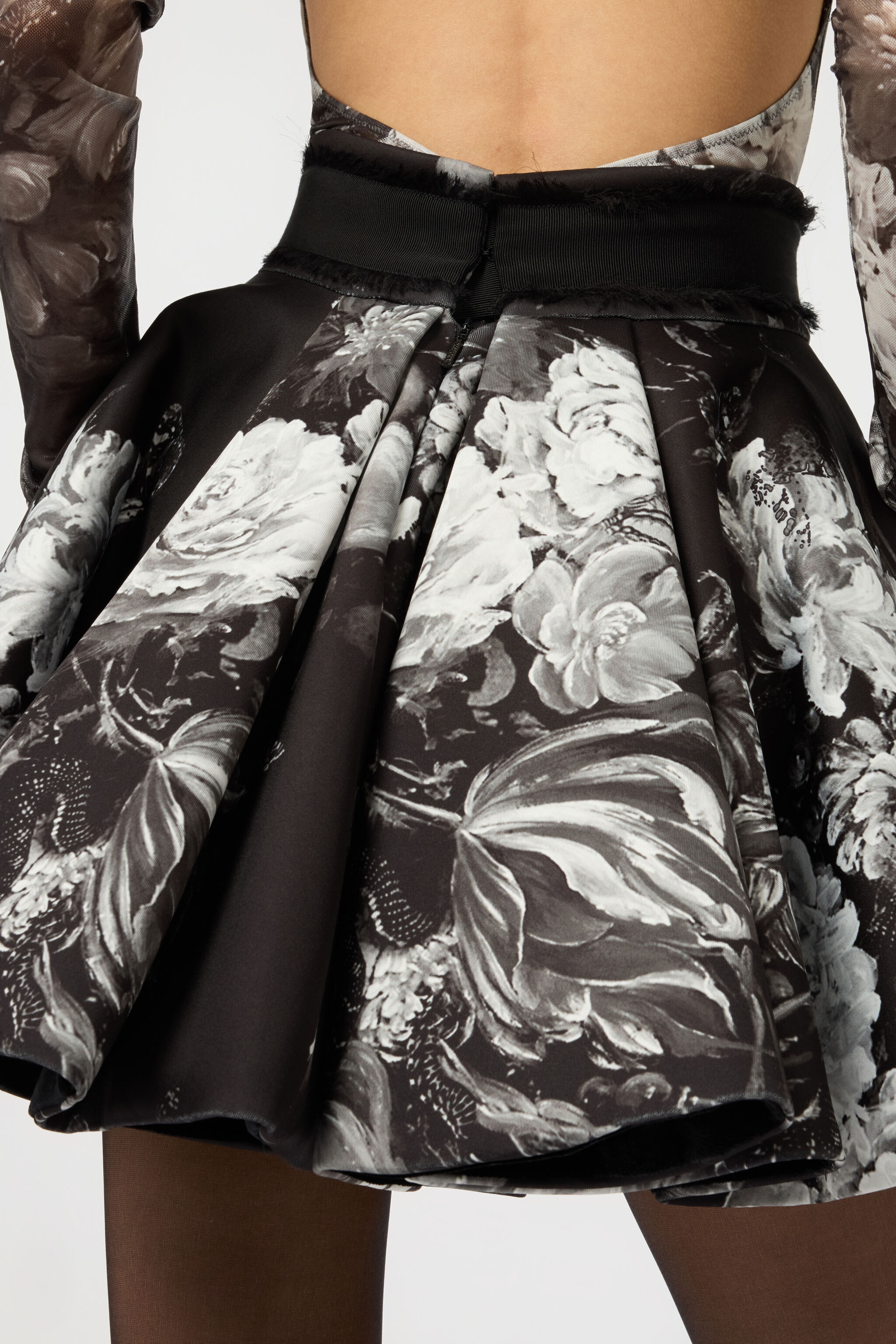 RC Falda de jersey scuba con estampado Fiammingo Flowers RC Falda de jersey scuba con estampado Fiammingo Flowers BLACK/GREY XWT306-NVT77