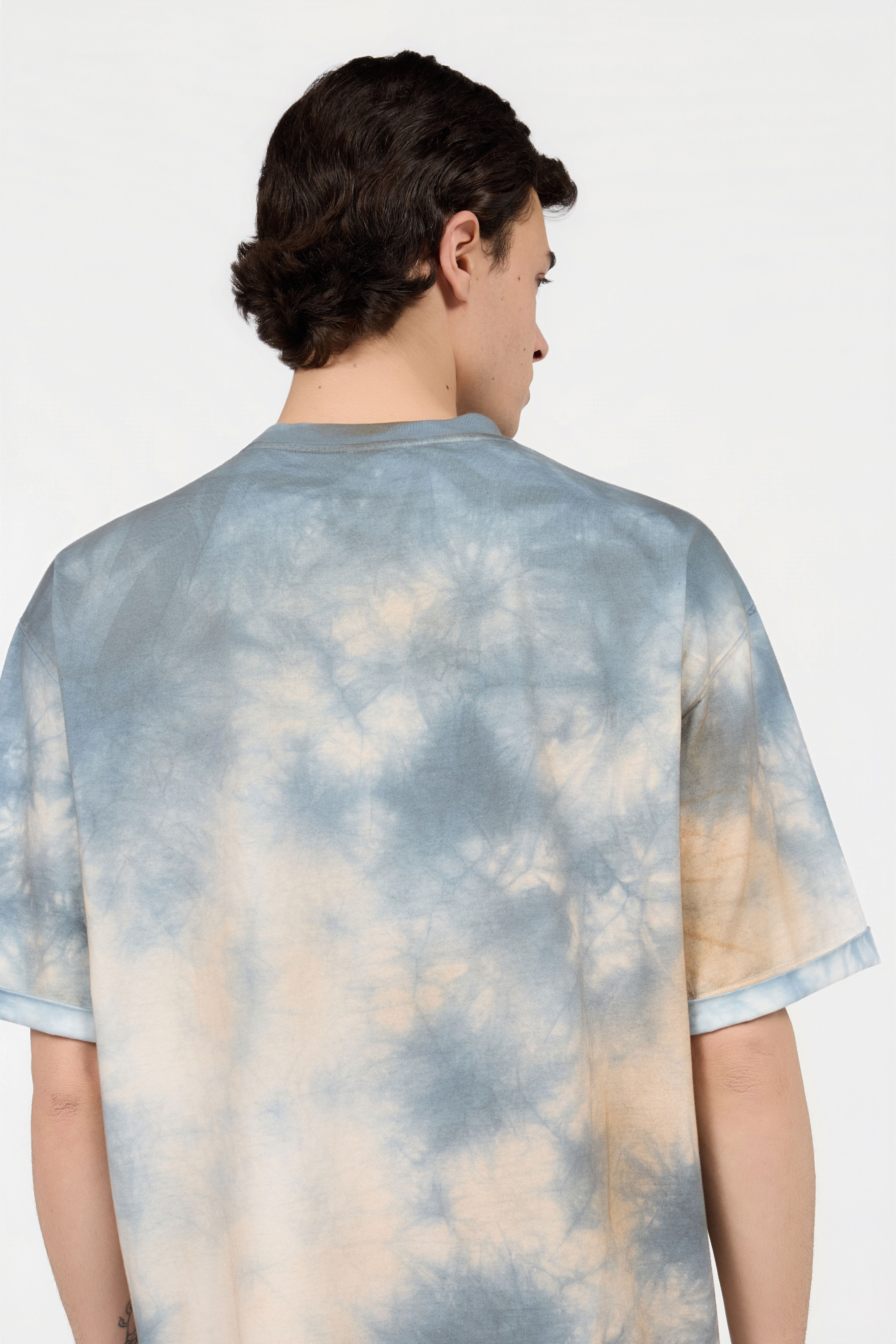 RC Tie-Dye Print T-Shirt With Embroidered Butterfly RC Tie-Dye Print T-Shirt With Embroidered Butterfly POWDER BLUE XNT62I-JD060