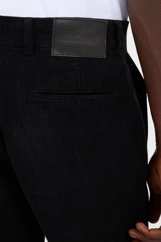 RC Pantalones de pana negro de pernera recta RC Pantalones de pana negro de pernera recta BLACK TOT20E-VL004