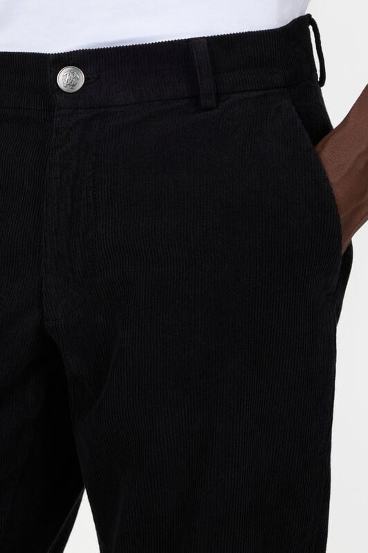 RC Pantalones de pana negro de pernera recta RC Pantalones de pana negro de pernera recta BLACK TOT20E-VL004