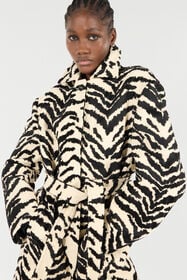 RC Coat With White Tigress Print Black/White UKT504-DJ088