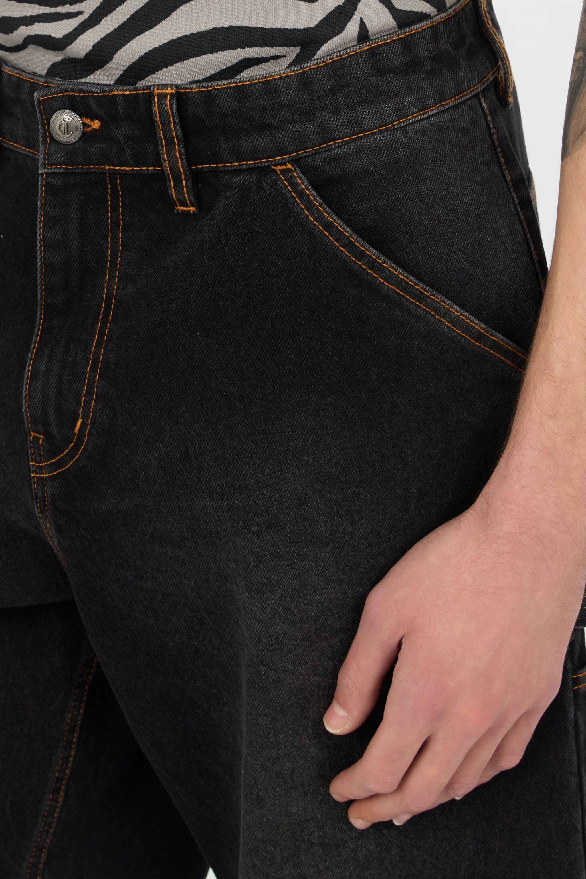 JC Black Denim Bermuda Shorts JC Black Denim Bermuda Shorts BLACK WFT026-WF053