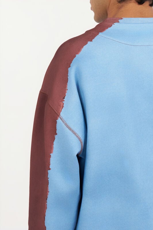 RC Distressed Sweatshirt In Hellblau Und Braun RC Distressed Sweatshirt In Hellblau Und Braun ENDLESS SKY WNT68H-CF050