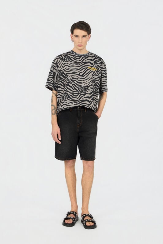 JC Black Denim Bermuda Shorts JC Black Denim Bermuda Shorts BLACK WFT026-WF053