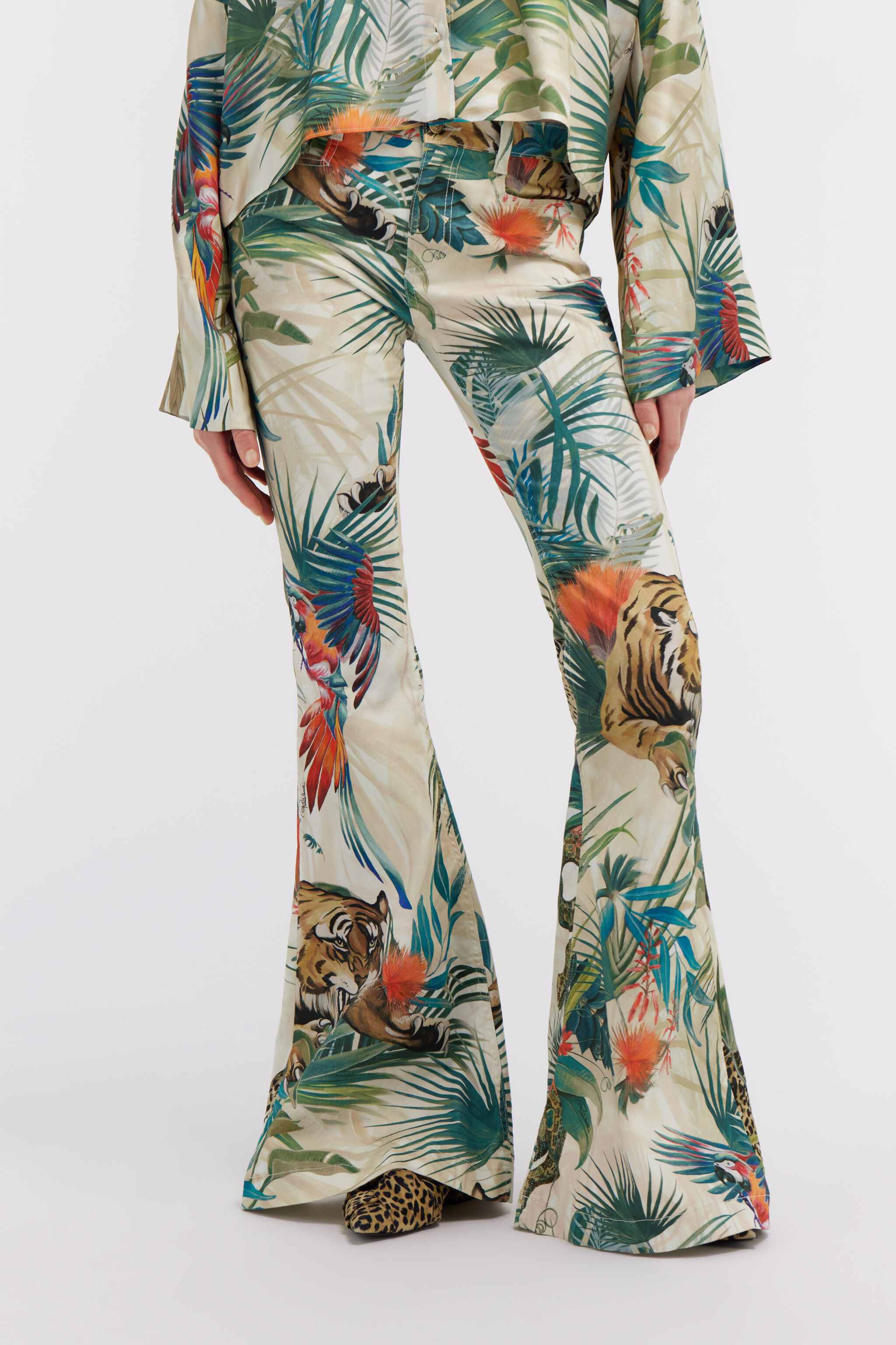RC Jungle Print Flared Jeans RC Jungle Print Flared Jeans Green SKJ205-DAI88