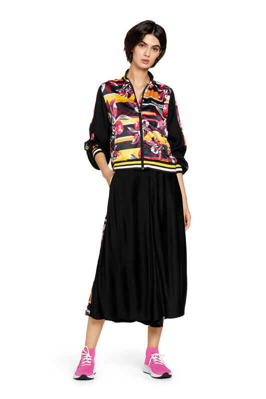 UG Floral-Print Pleated Culottes BLACK IYY02G-RD038