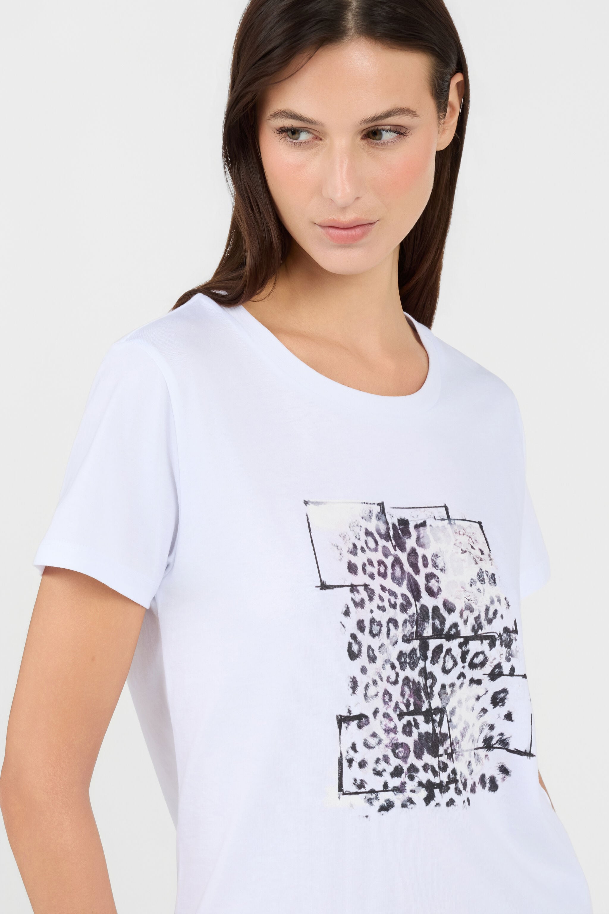 RC Weißes T-Shirt mit Leoparden-Grafik RC Weißes T-Shirt mit Leoparden-Grafik WHITE TOT60B-JD003