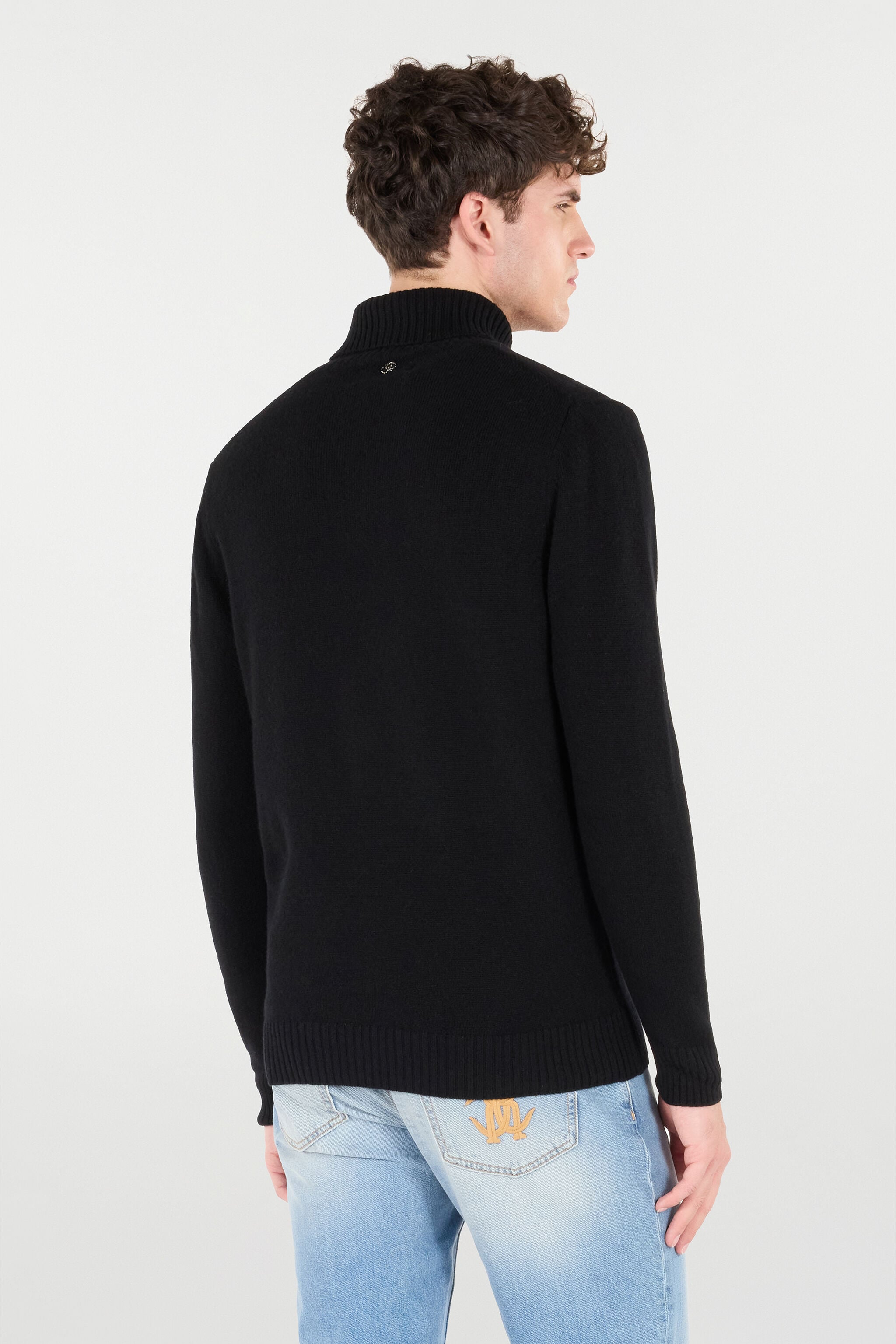 RC Maglione Con Collo A Lupetto In Lana Nero POM60F-MQ001