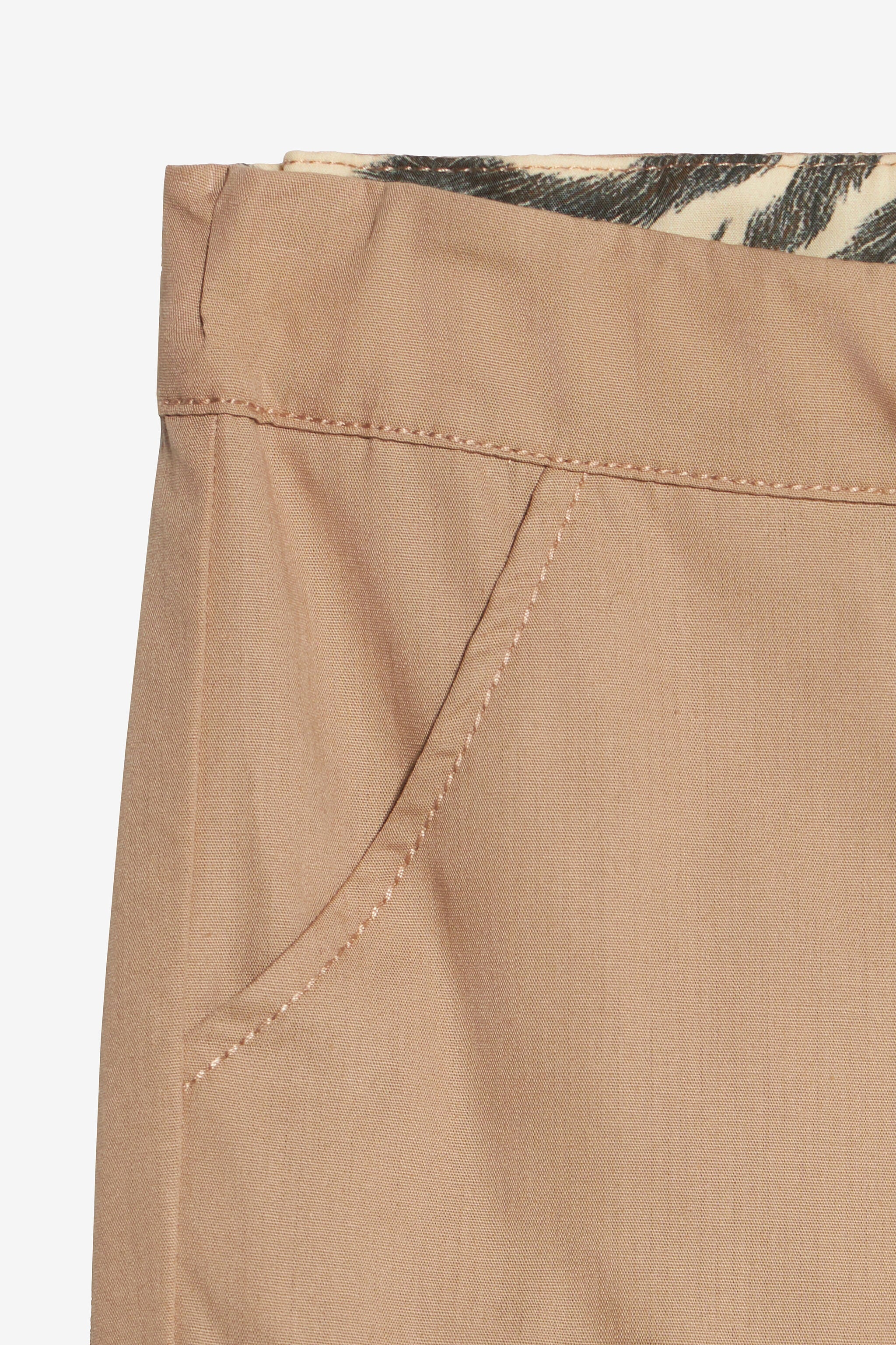 JU Pants With Branded Patch JU Pants With Branded Patch BEIGE UJT215-CH008