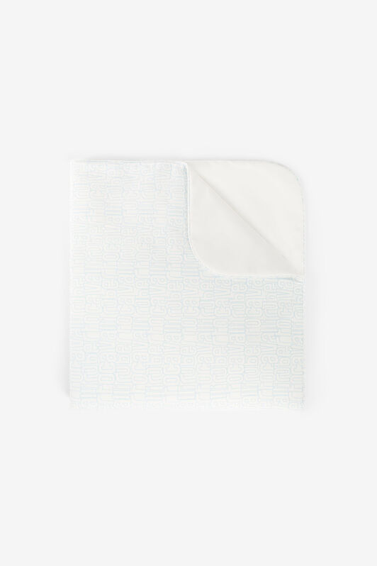 JU Couverture de bébé à imprimé logos JU Couverture de bébé à imprimé logos Bleu clair RJT80S-JFH87