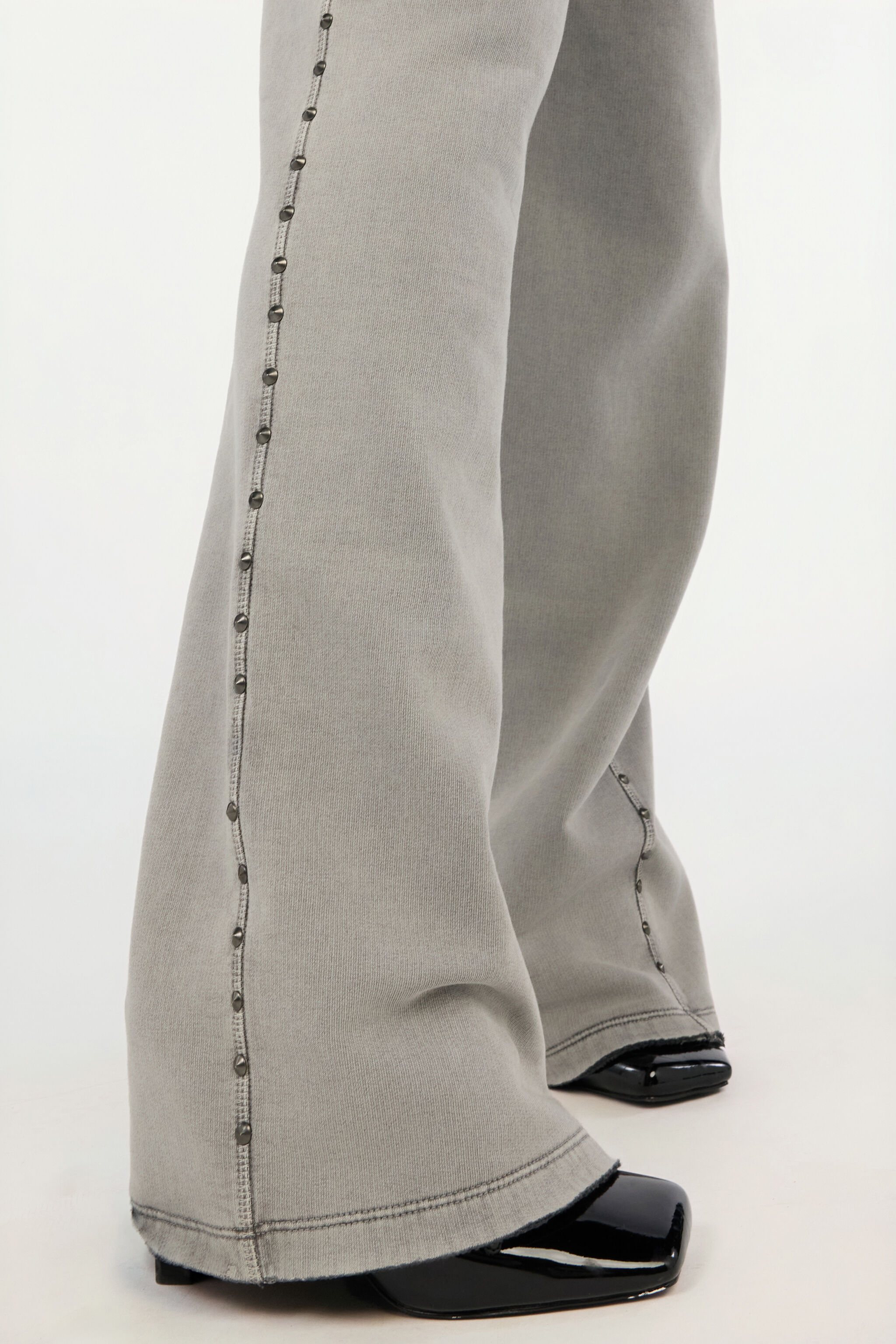 JC Grey Studded Sweatpants BLACK VFT133-VF212