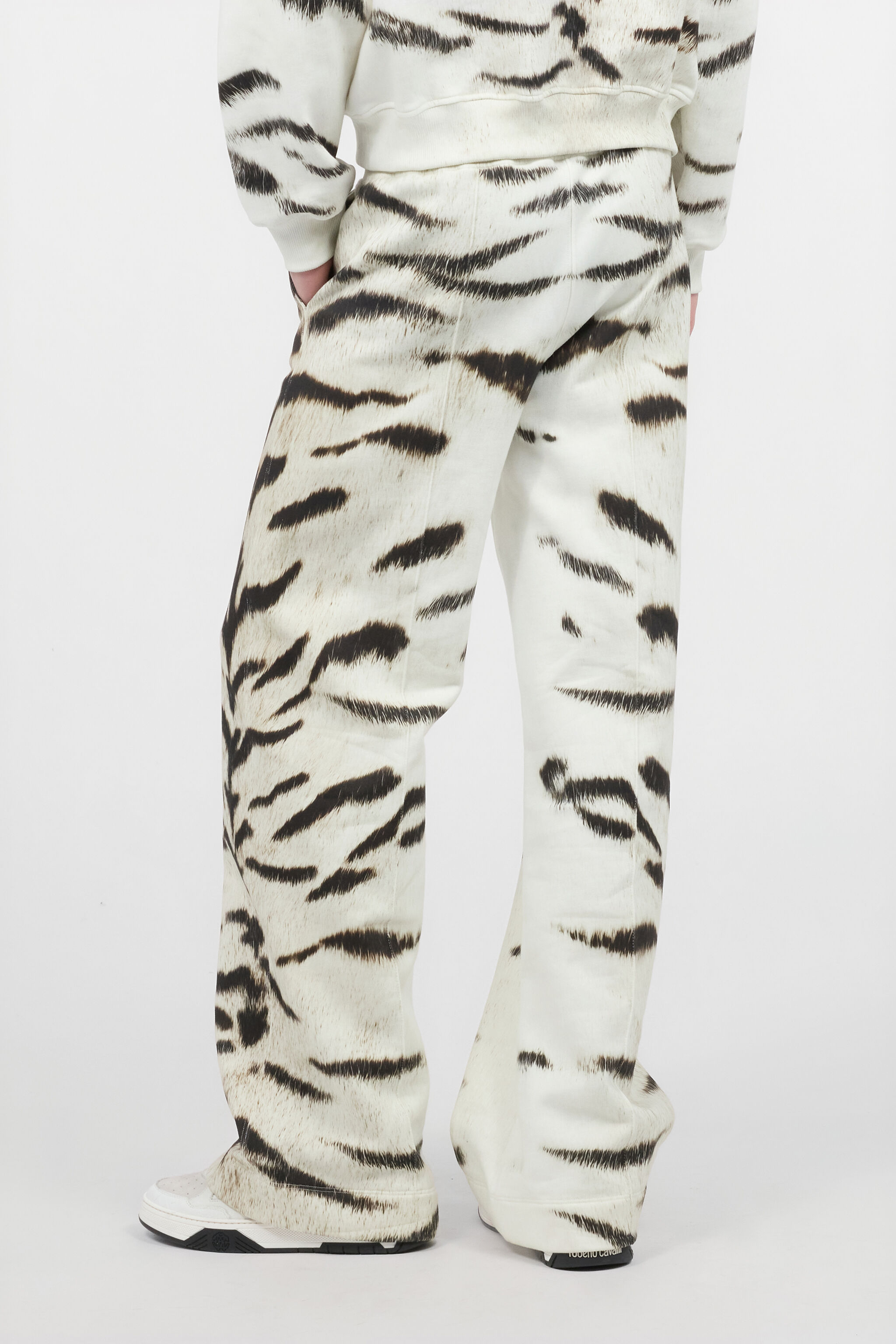 Man Sports Pants With White Tigresse OGAT X Roberto Cavalli Print