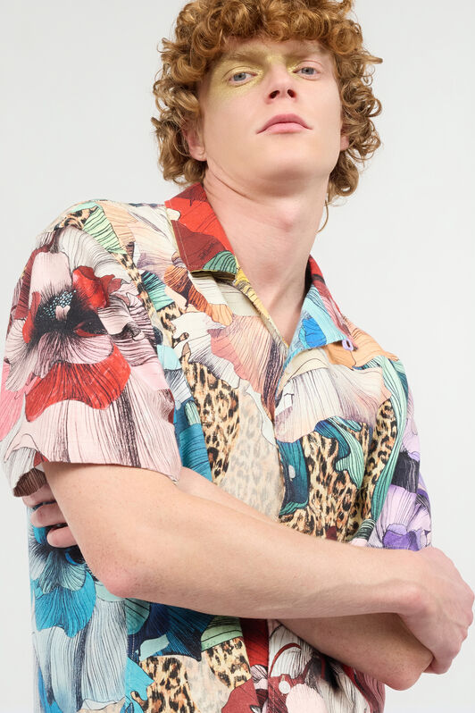 JC Camisa Con Estampado Floral Y Jaguar Skin JC Camisa Con Estampado Floral Y Jaguar Skin Rojo UFM001-UF096