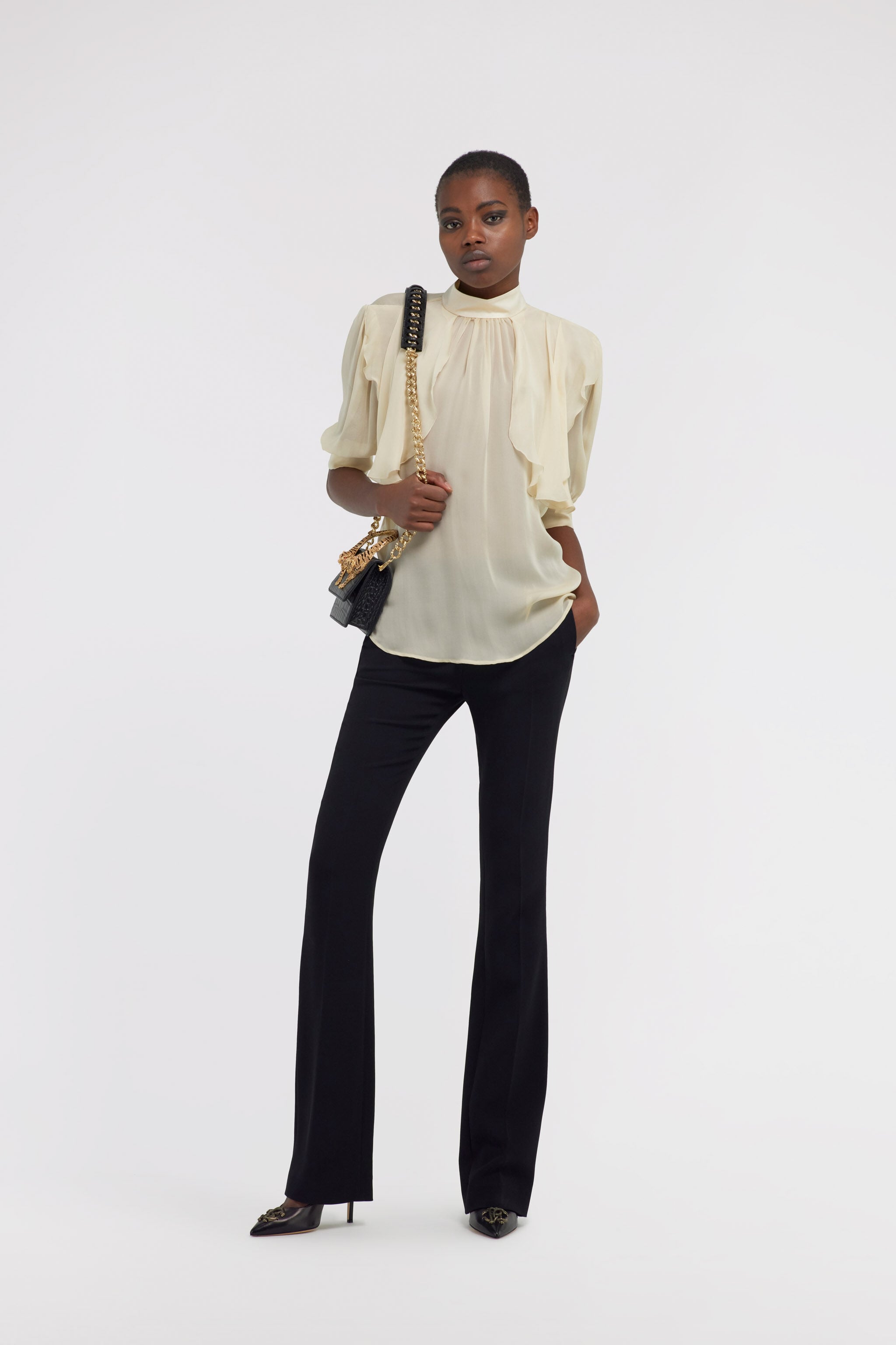 RC Semi-sheer high-neck blouse Ivory QWT701-CC001