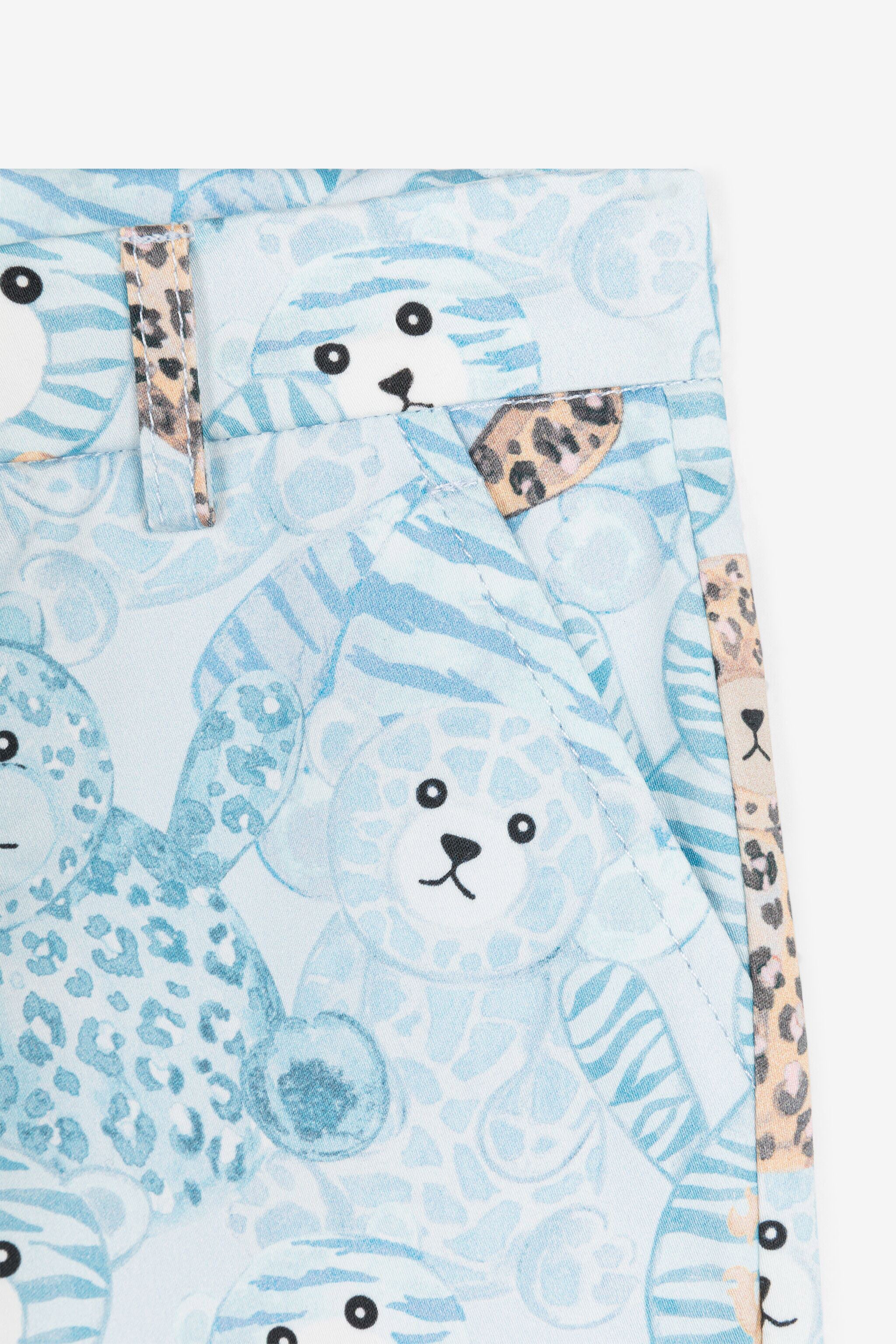 JU Pantalón corto de algodón con estampado Teddy Bear JU Pantalón corto de algodón con estampado Teddy Bear Azul claro RJT211-DOG79