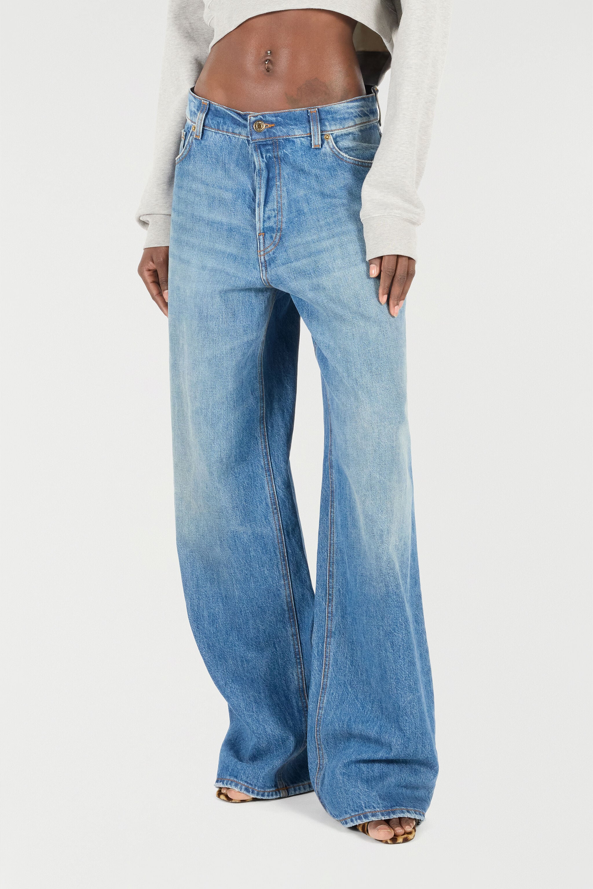 RC Vaqueros Loose Fit Con Monograma Mirror Snake RC Vaqueros Loose Fit Con Monograma Mirror Snake Azul claro VKJ207-VT001