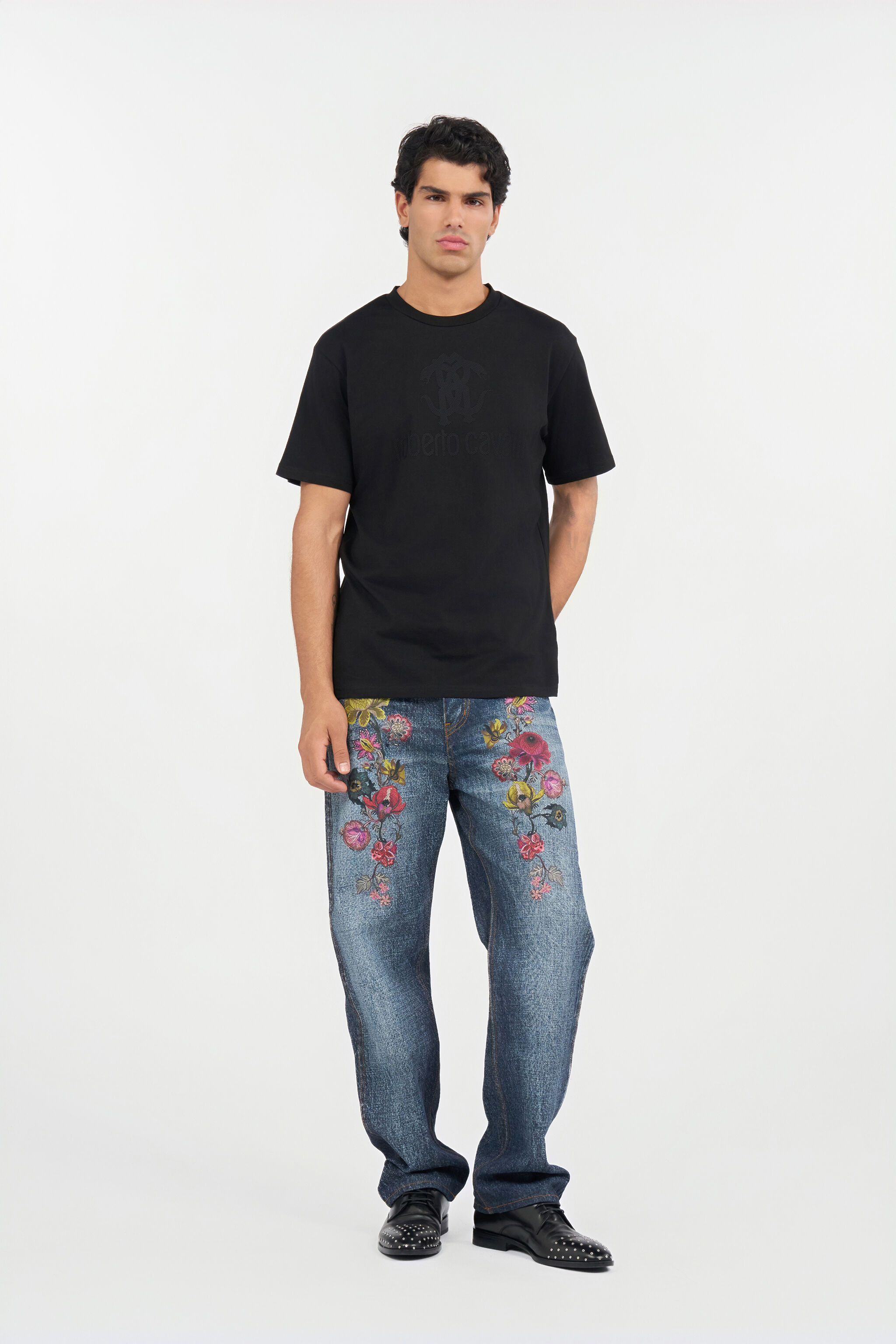 RC Schwarzes T-Shirt mit Monogram RC RC Schwarzes T-Shirt mit Monogram RC BLACK QOT60D-JD060