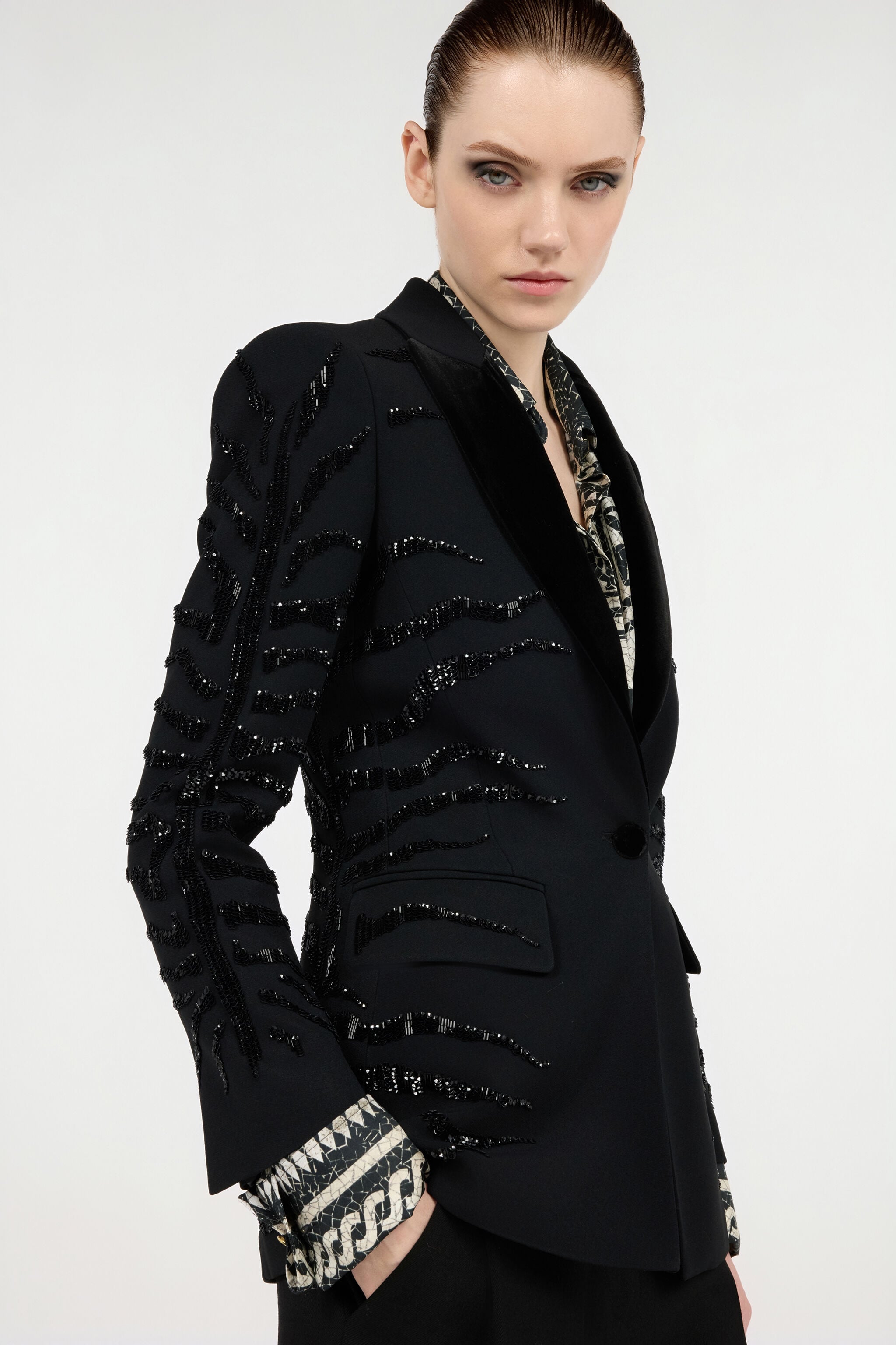 RC Black Jacket with Zebra Sequin Pattern RC Black Jacket with Zebra Sequin Pattern Black UKR415-KU013