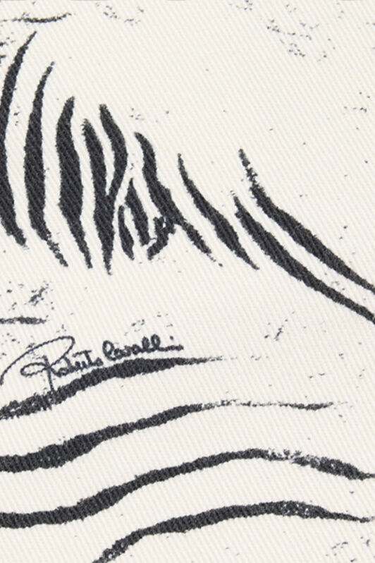 RC Frayed Shorts With White Tigress Print RC Frayed Shorts With White Tigress Print Black/White UKJ224-DAN49