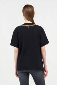 RC Black T-Shirt with Snake Embroidery BLACK WKR64C-JD084