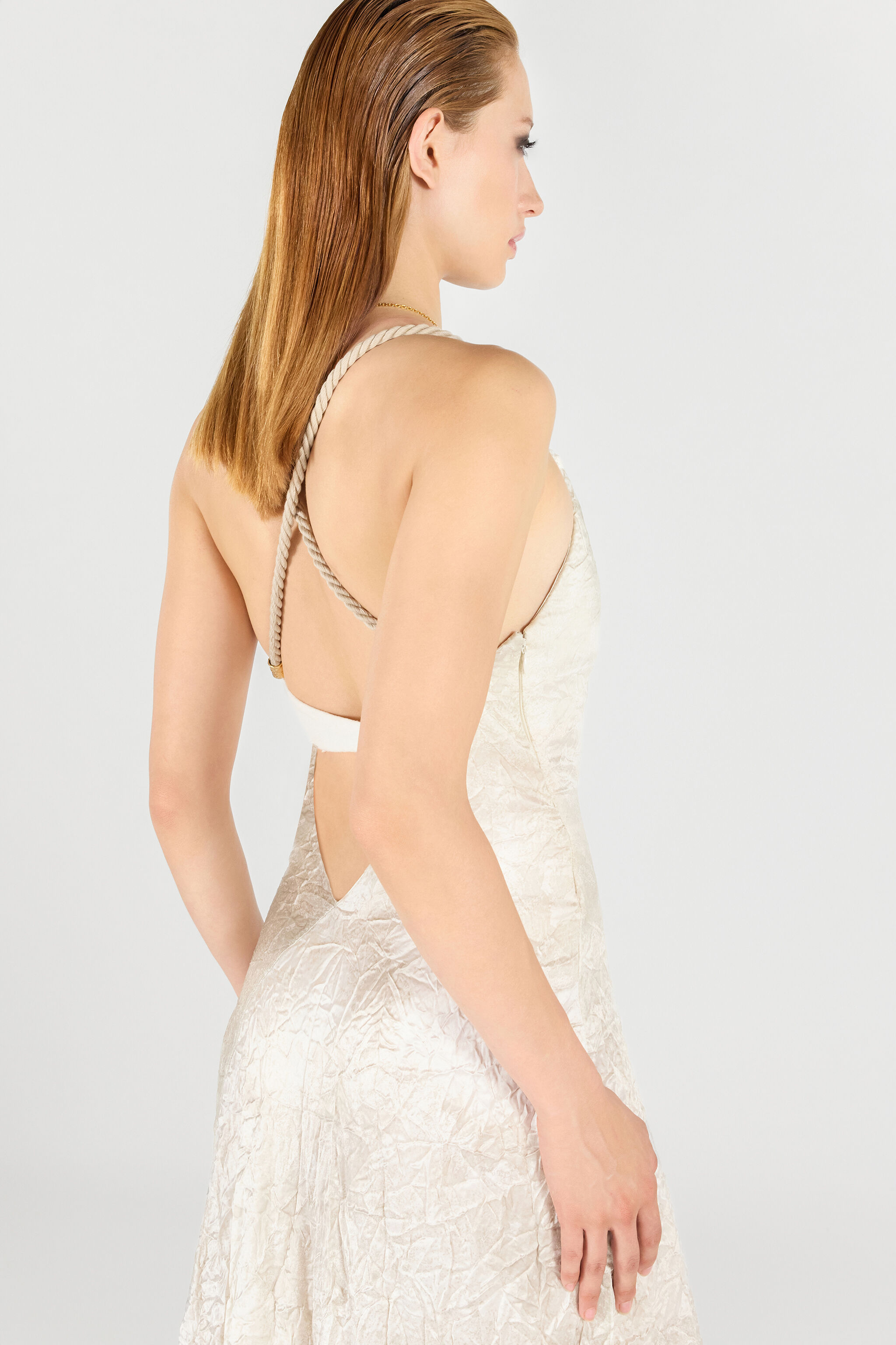 Roberto Cavalli 伊製シルク100%スリップドレスXS Ivory Silk Maxi Dress Crinkled in White for Women | Roberto Cavalli®