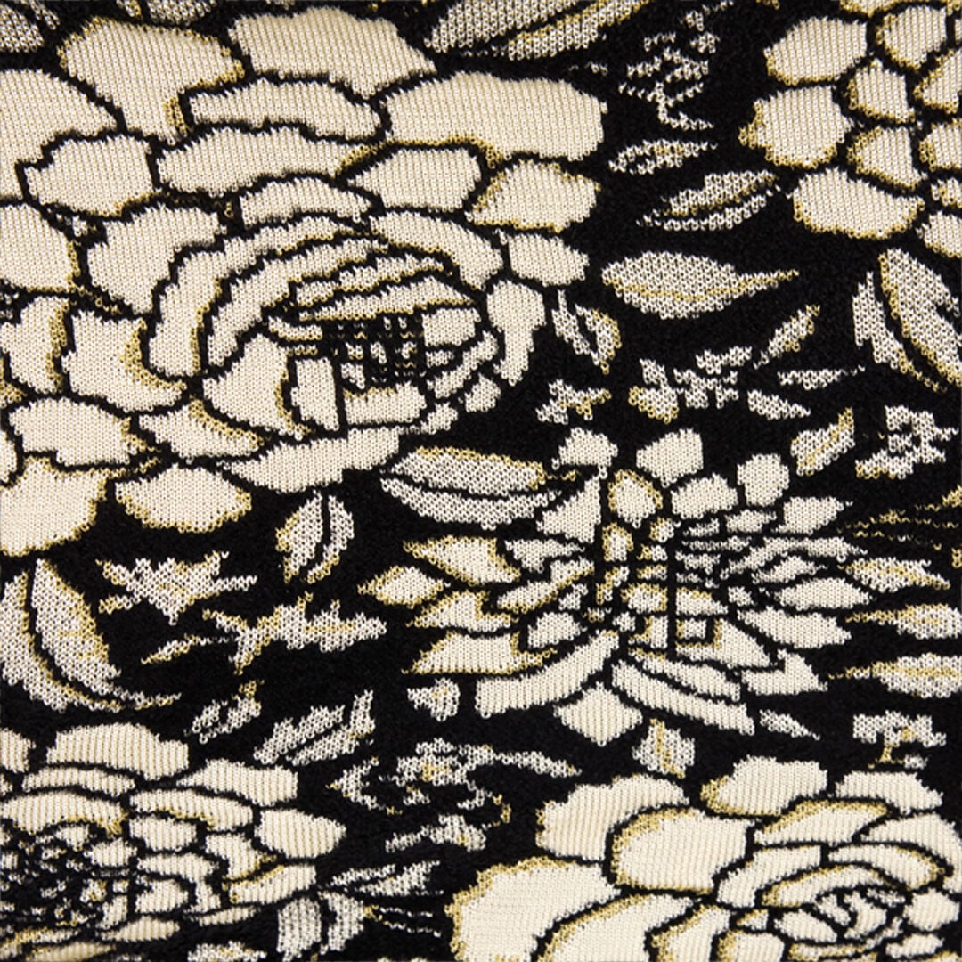 RC Knitted Top With Jacquard Floral Pattern Black/White VQM617-MI014