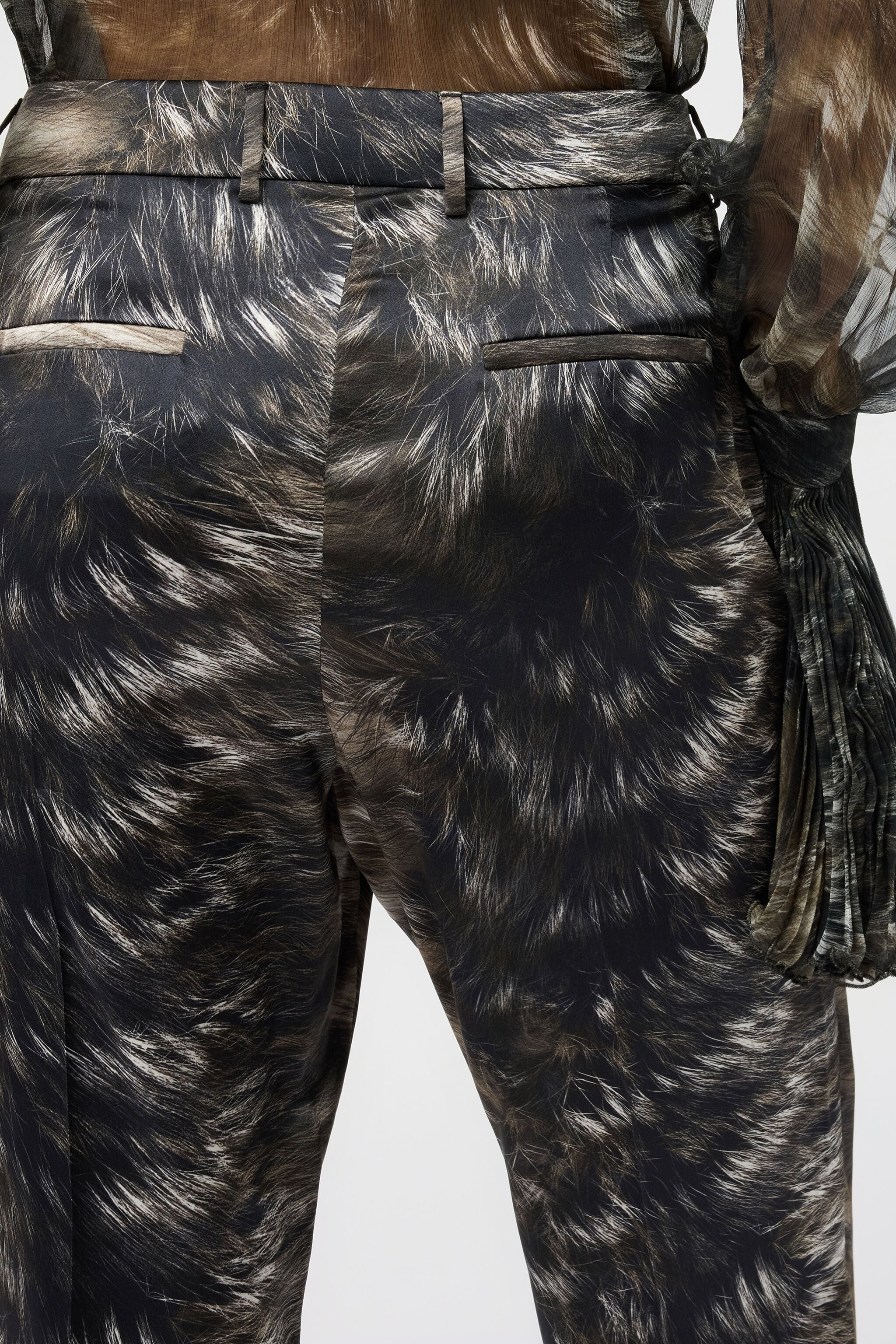 RC Pantalones de seda con estampado Fur RC Pantalones de seda con estampado Fur BLACK/BEIGE XWT202-SZT79