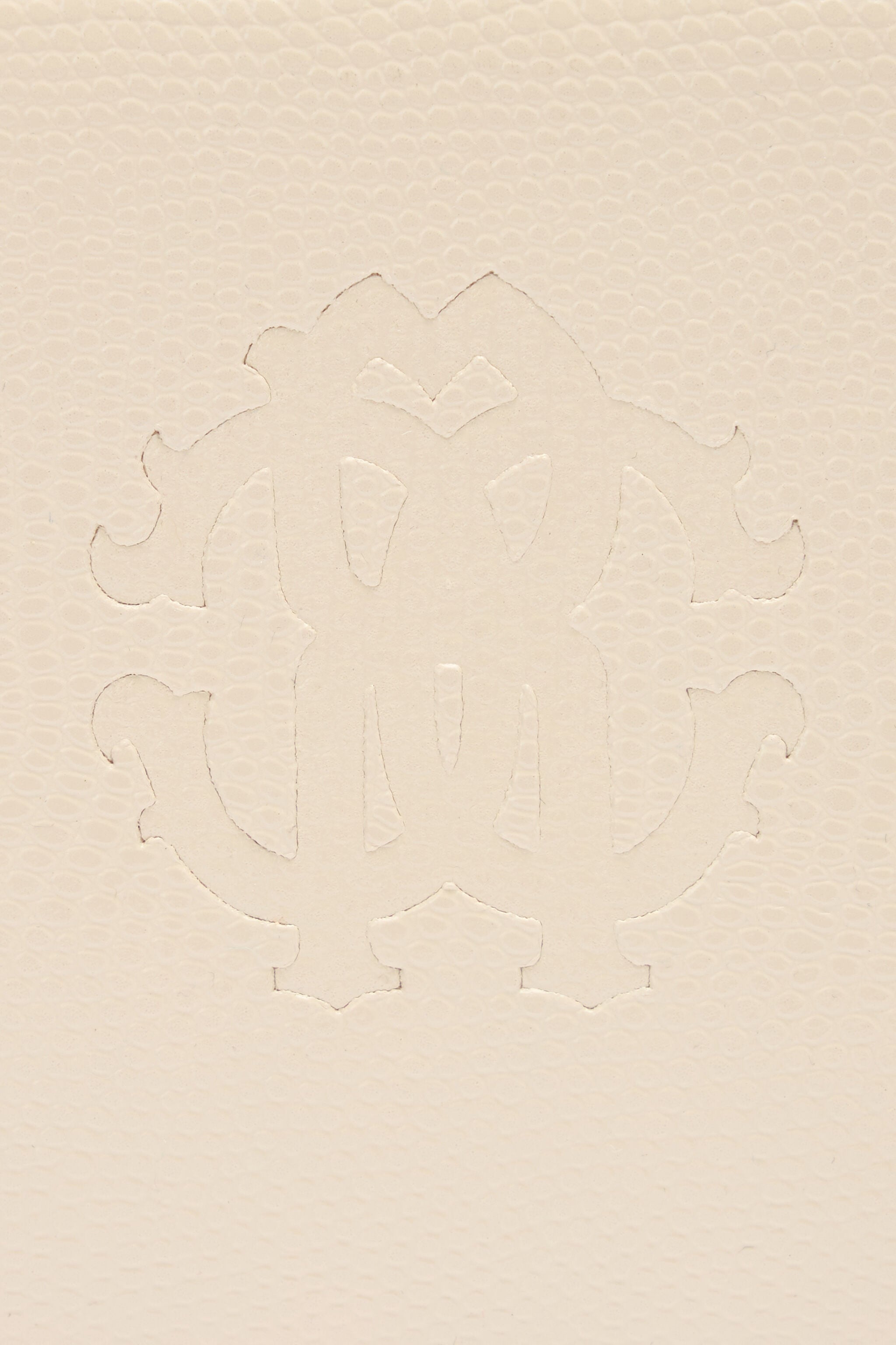RC Leather Wallet with Monogram RC RC Leather Wallet with Monogram RC Ivory OOA00B-PZ015