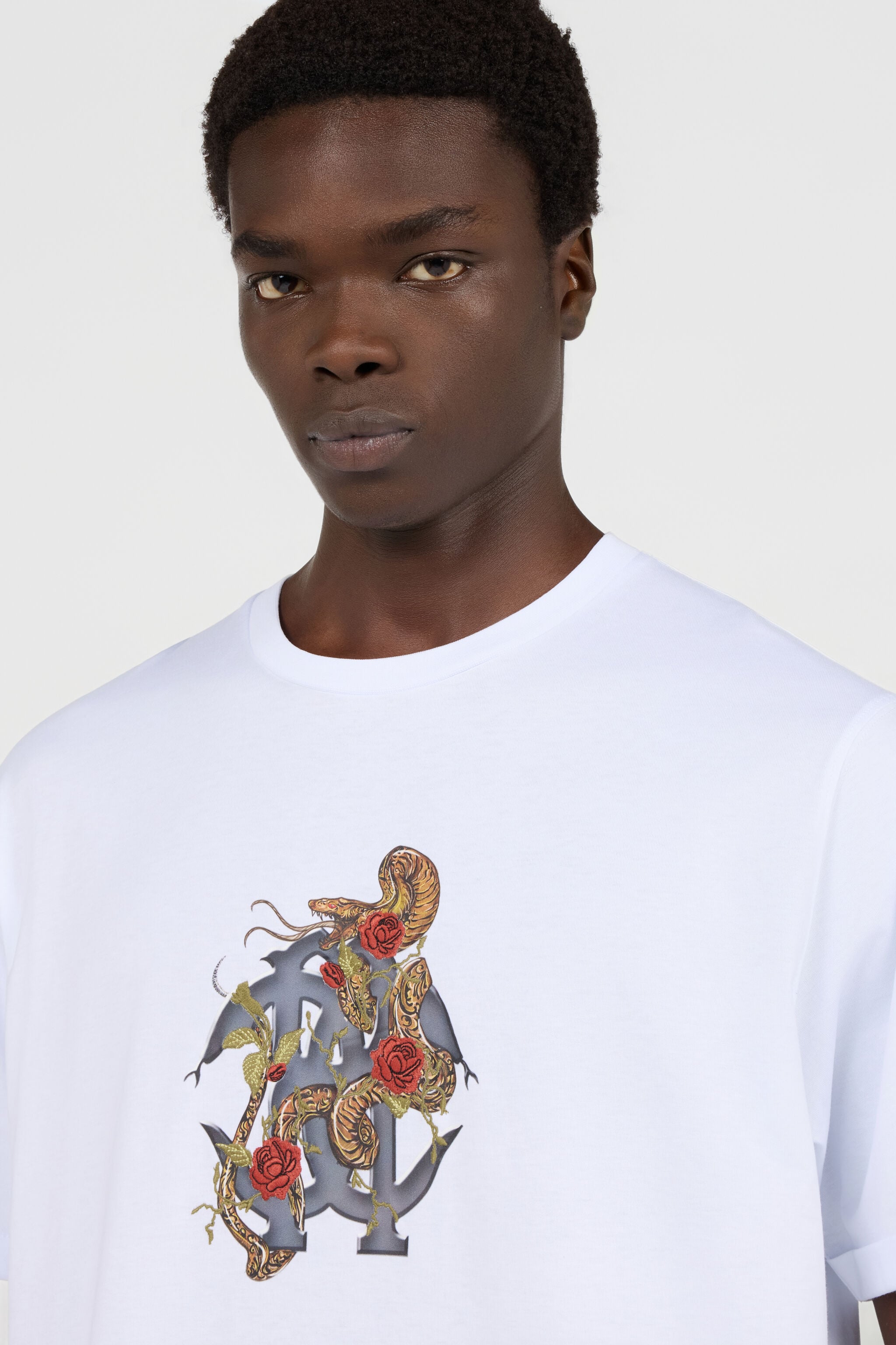 RC Weißes T-Shirt mit Logo RC Weißes T-Shirt mit Logo WHITE TOT60D-FT223