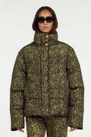 JC Leopard Jacquard Print Reversible Puffer Jacket VERDE 185 VFT312-VF462