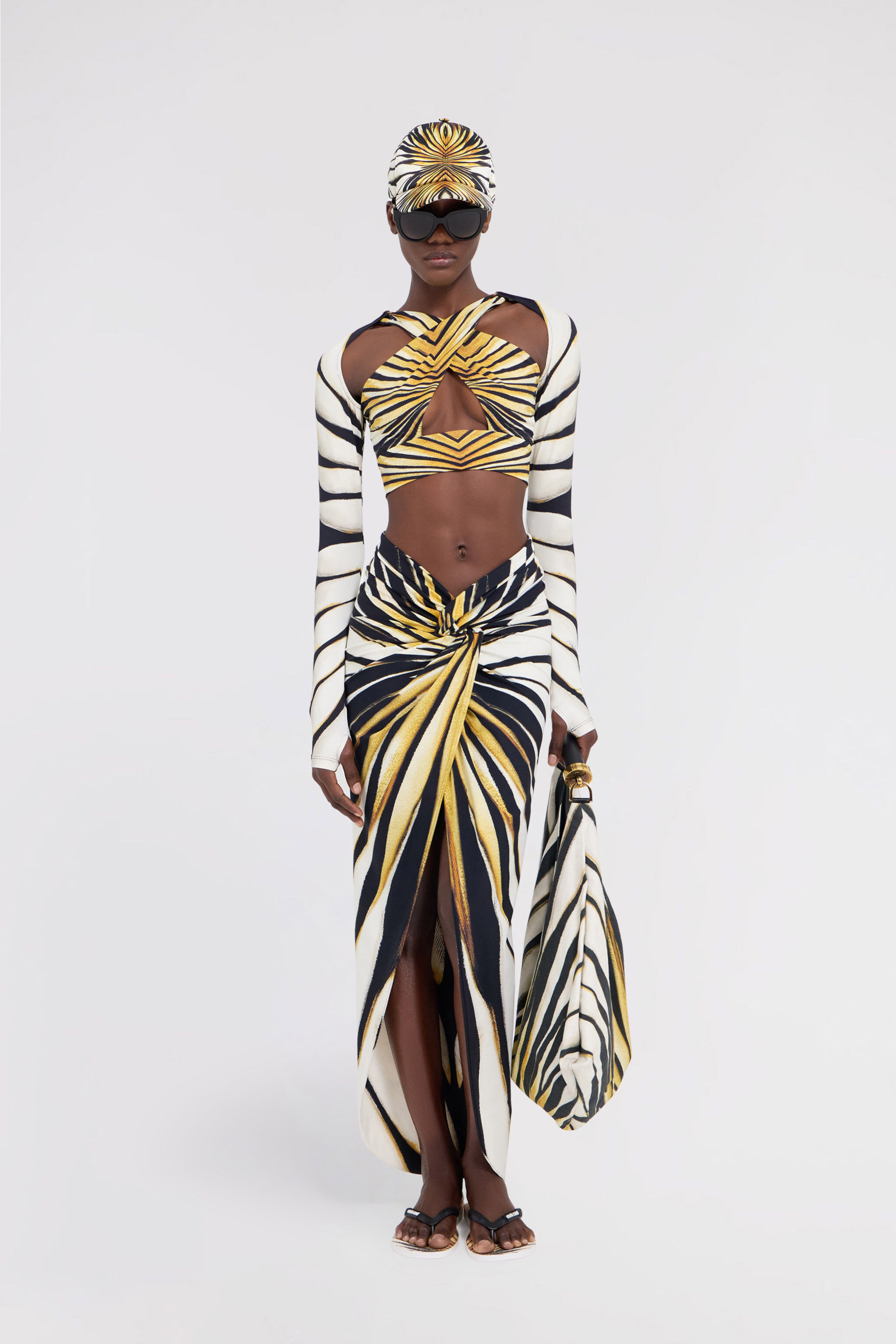 Ray of Gold Print Sarong in Gold for Women | Roberto Cavalli®