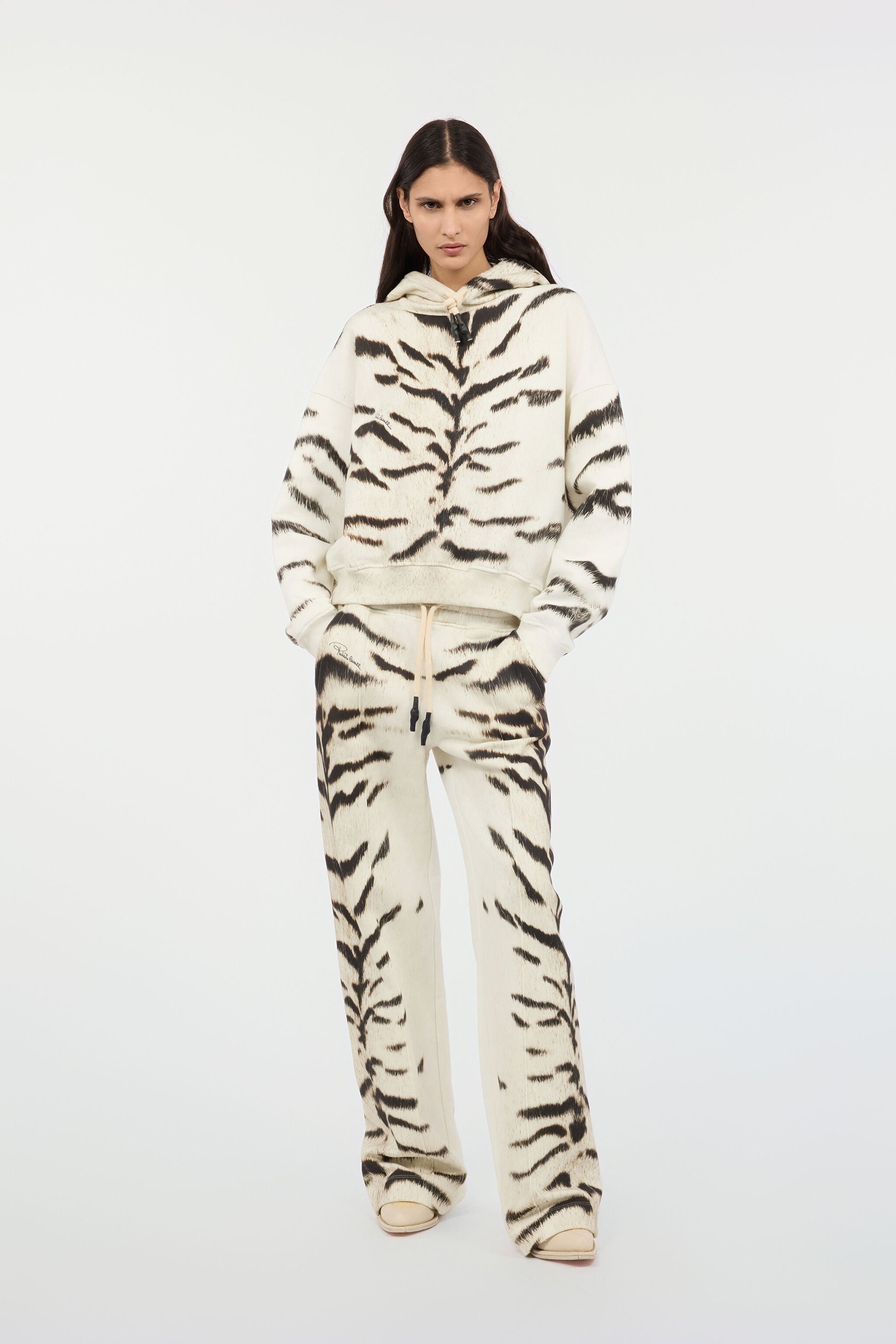 RC Woman Sports Pants With White Tigresse OGAT X Roberto Cavalli Print Black/White UQT20A-2GA39