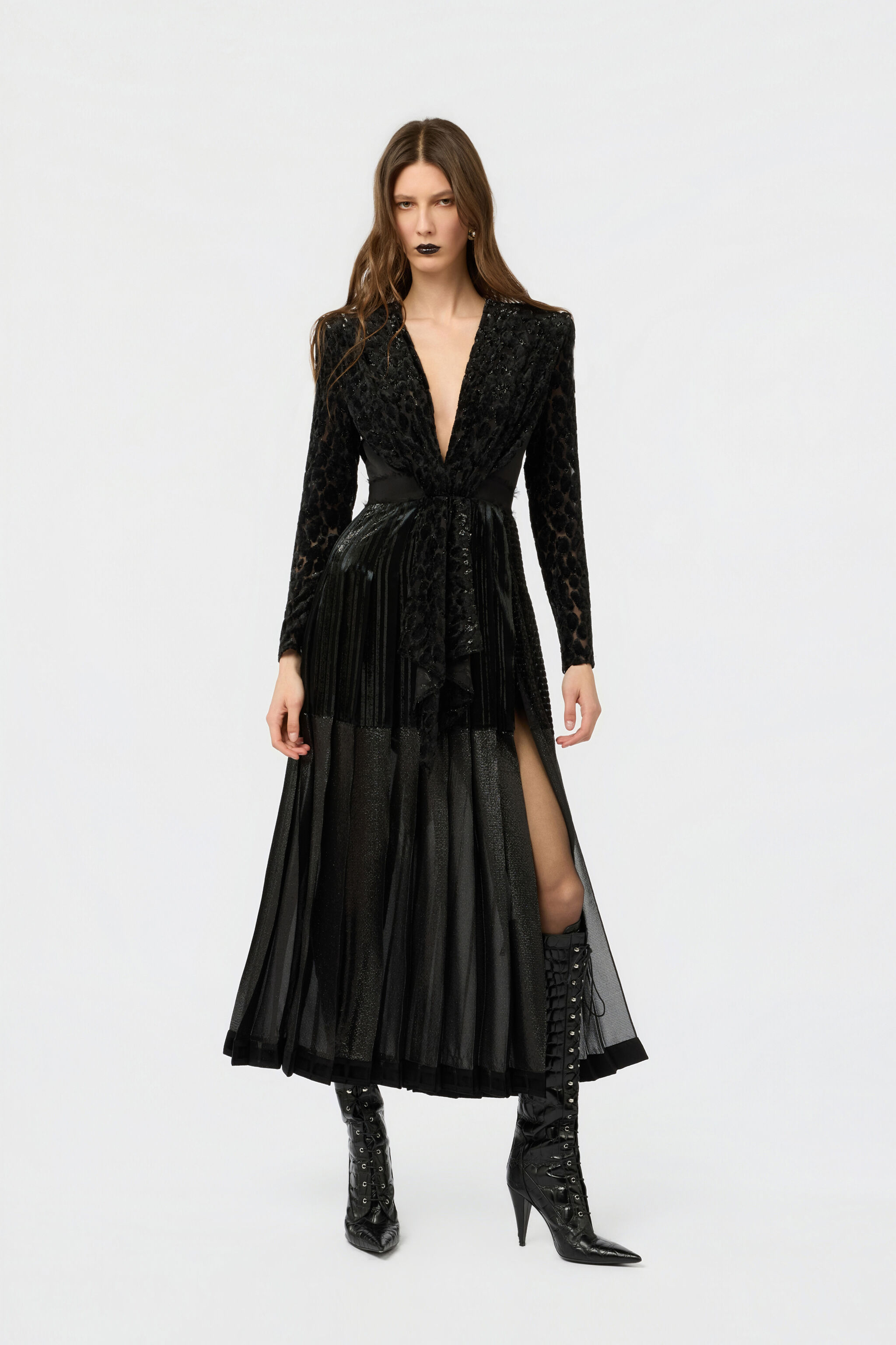 RC Robe Midi Noire En Velours Dévoré RC Robe Midi Noire En Velours Dévoré BLACK XWT110-VL009