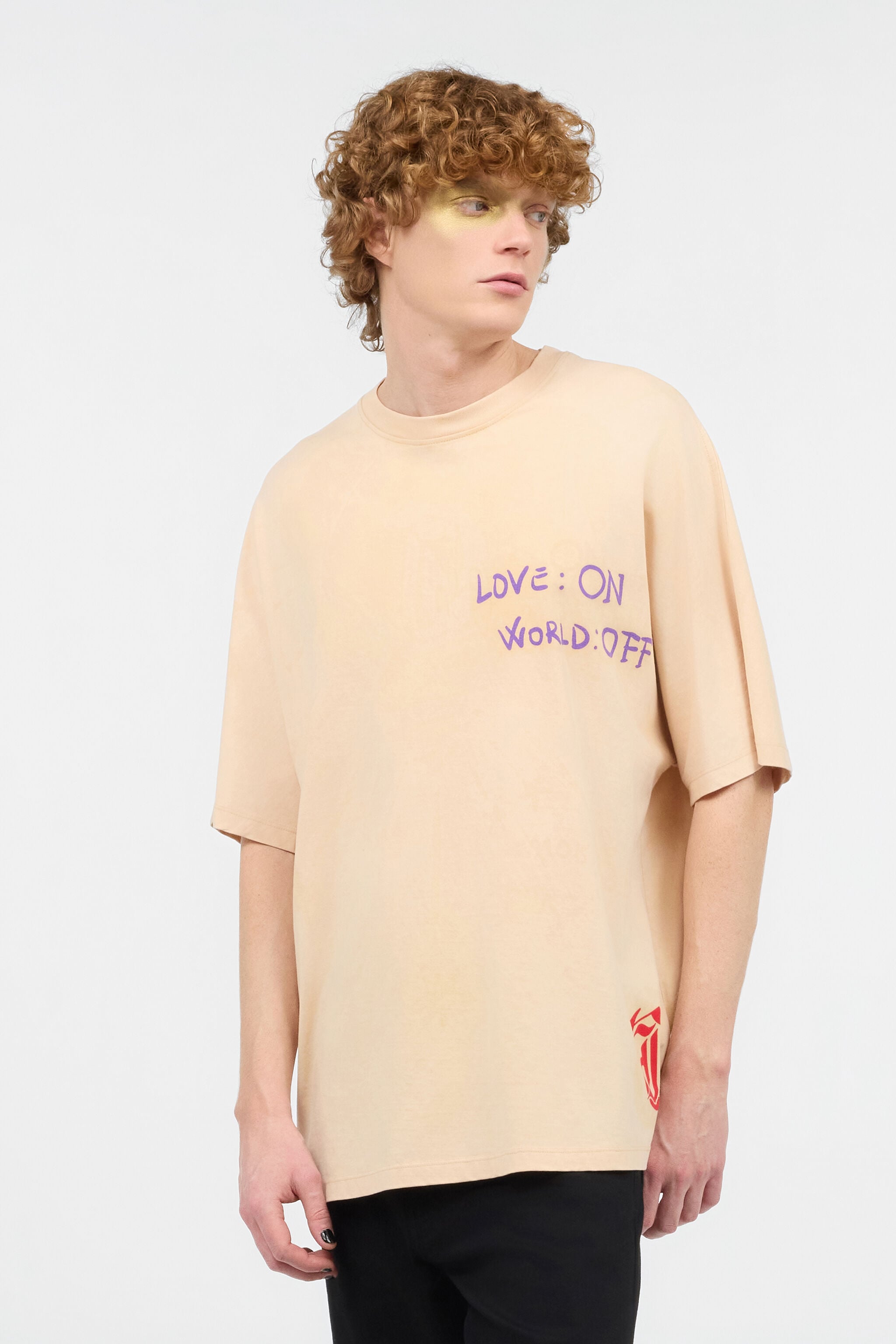 JC T-Shirt With Maxi-Print On The Back JC T-Shirt With Maxi-Print On The Back Light Brown UFT112-UF166