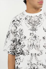 RC White T-shirt with Ornamental Design WHITE WRT62B-2NR36