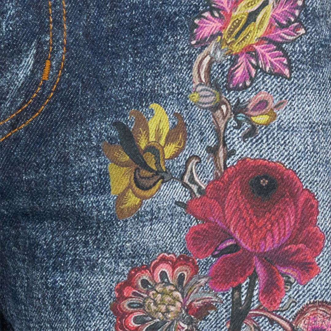 RC Blue Denim Jeans With Flowers RC Blue Denim Jeans With Flowers LUNAR ROCK WNJ210-DL010