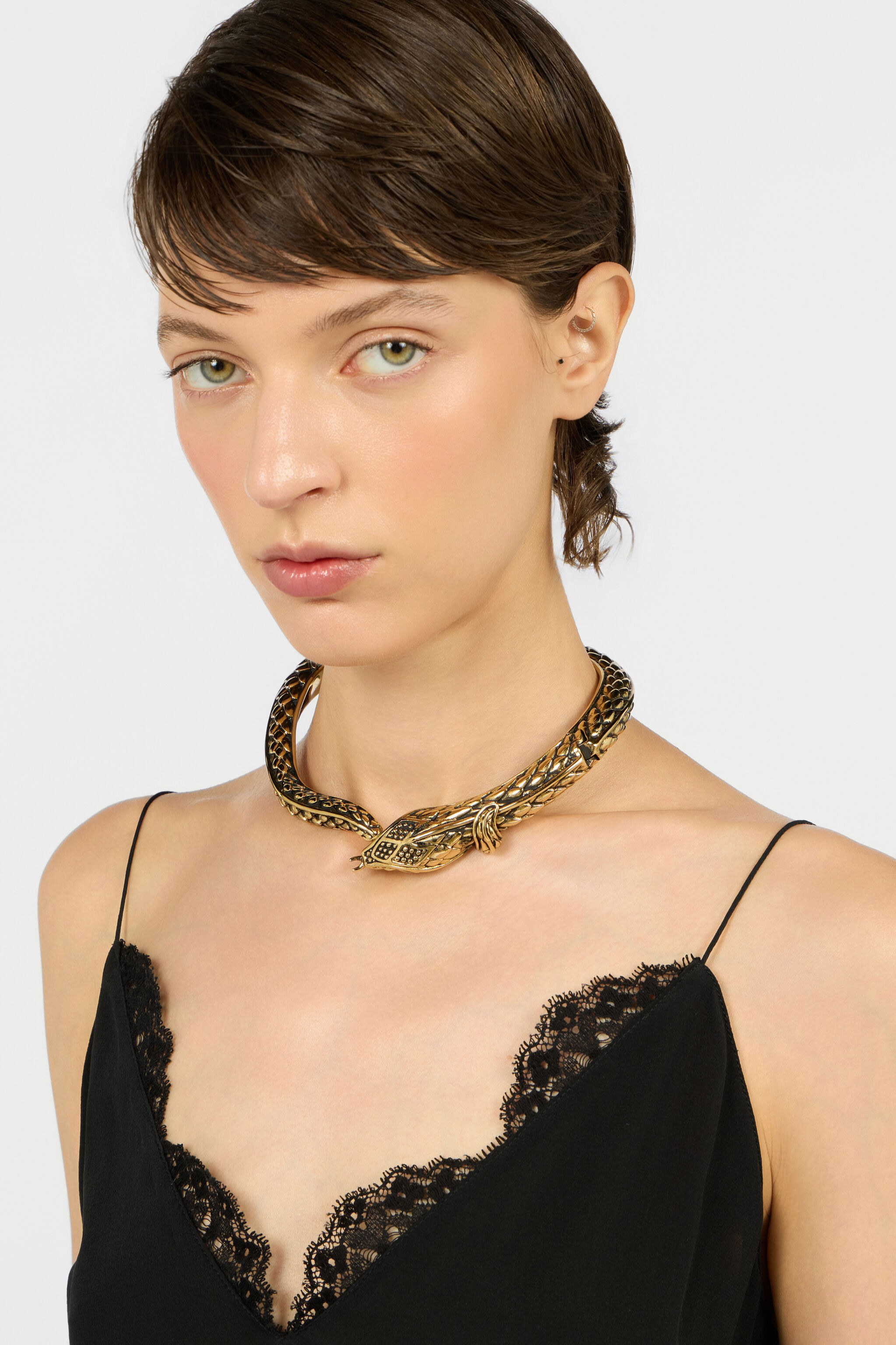 RC Collar de serpiente de latón OLD GOLD WWG023-AM001