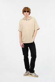 JC Distressed Crew-Neck T-Shirt With Logo Light Brown UFT043-UF063