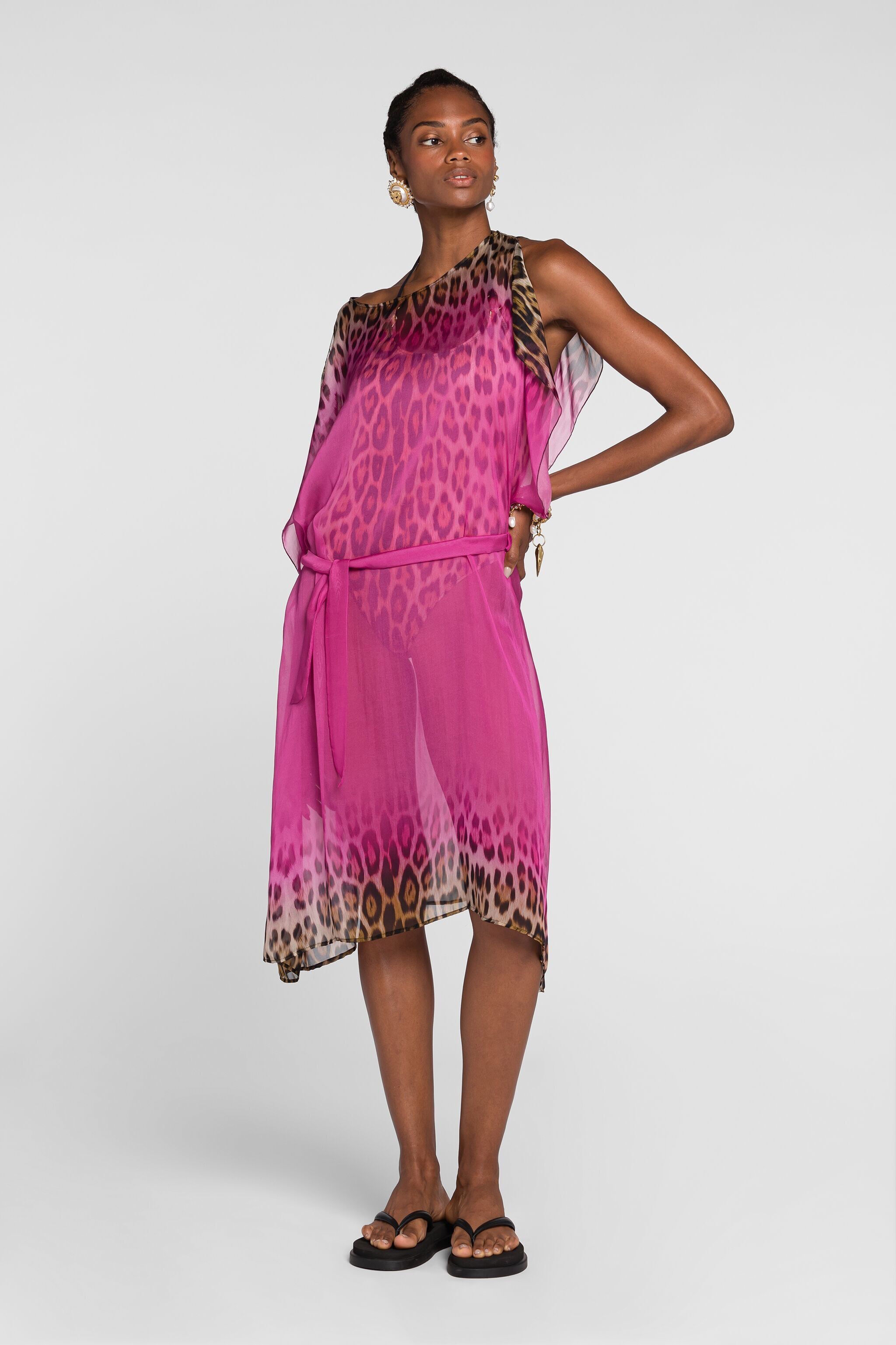 RC Kaftan-Kleid aus Seide mit Jaguar-Print RC Kaftan-Kleid aus Seide mit Jaguar-Print CARDINALE QKW00P-2NF49