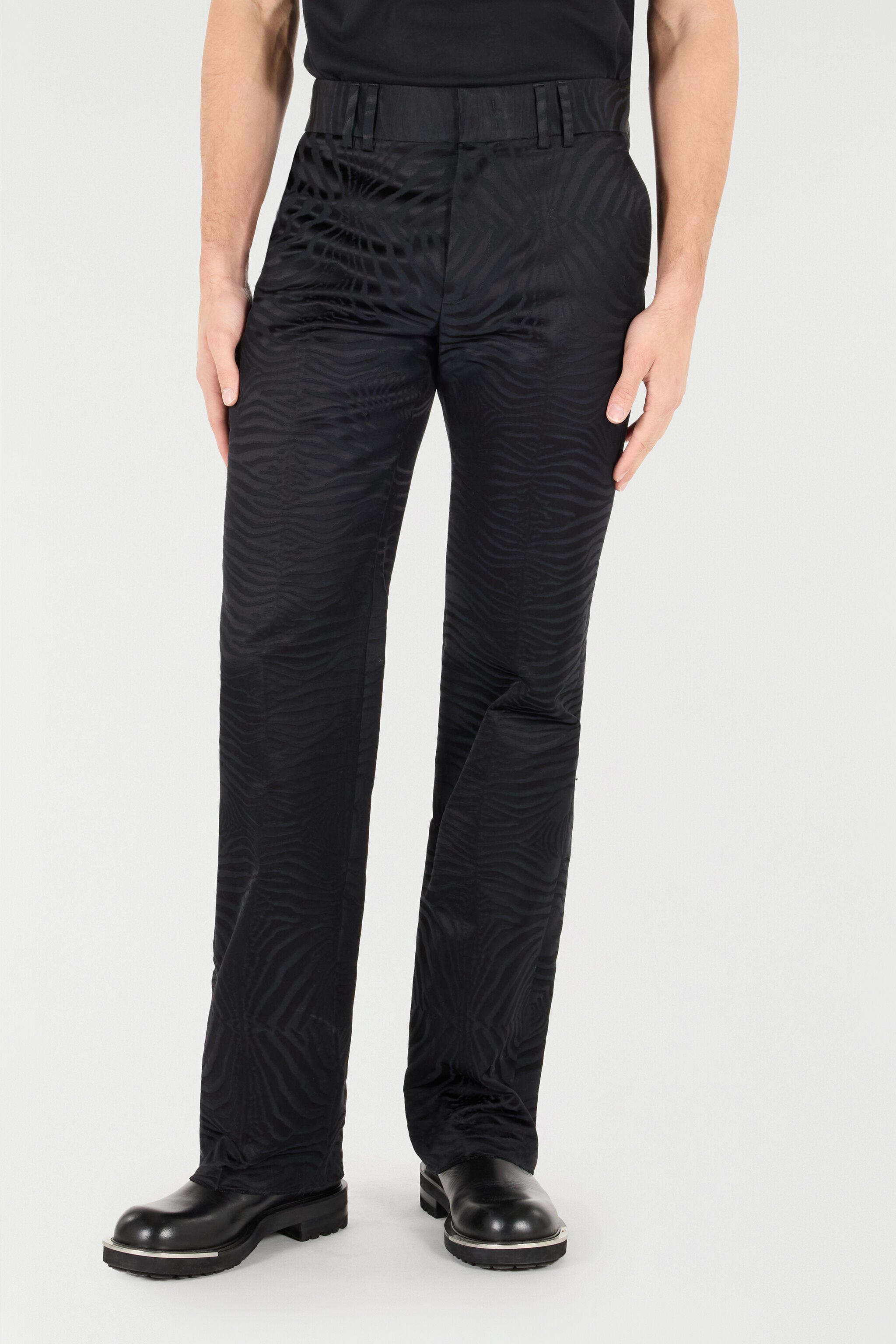 RC Flared Pants With Tiger Skin Pattern RC Flared Pants With Tiger Skin Pattern Black URT226-TJ033