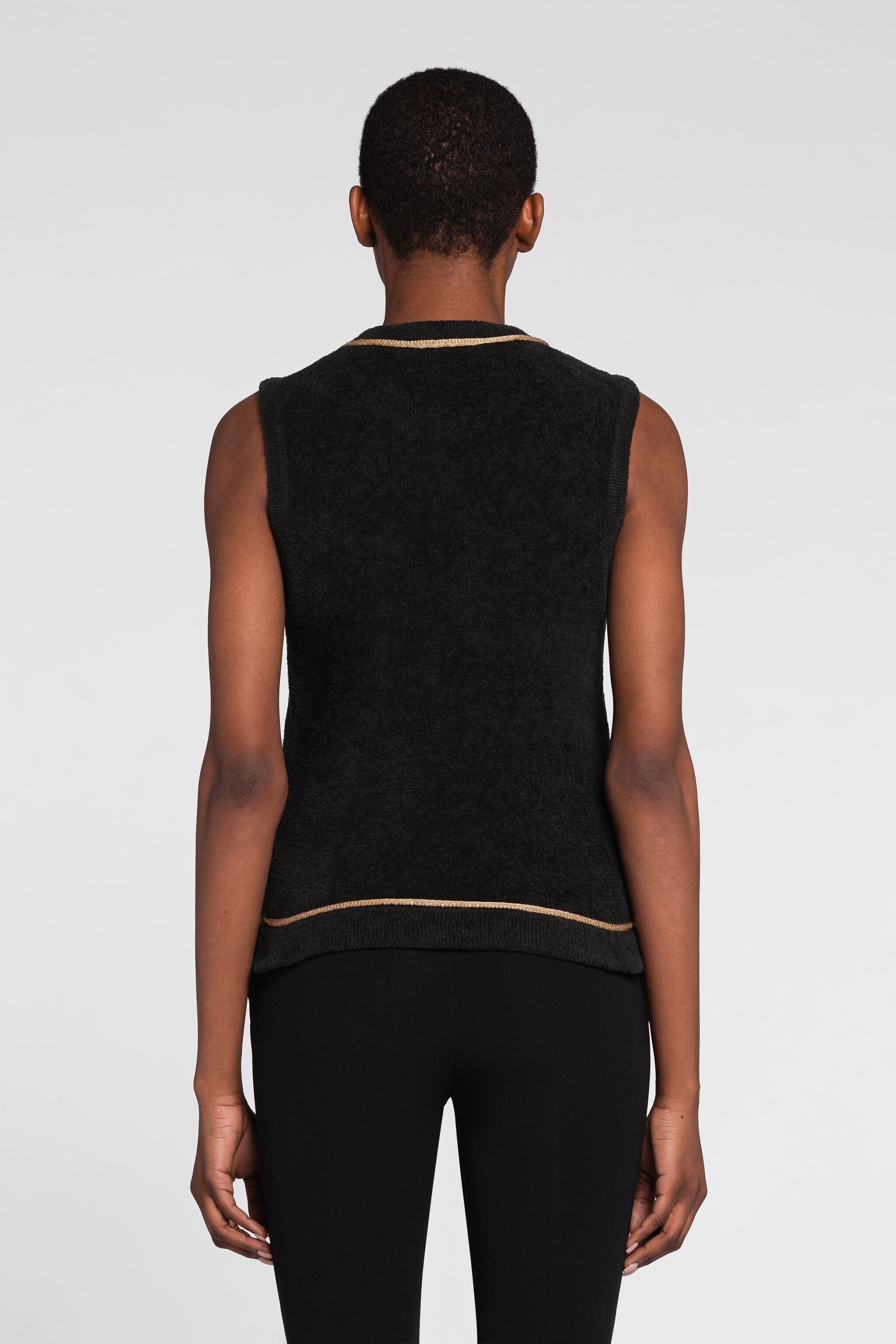 RC Logo-Embroidered Sleeveless Top RC Logo-Embroidered Sleeveless Top Black OKM613-MR001