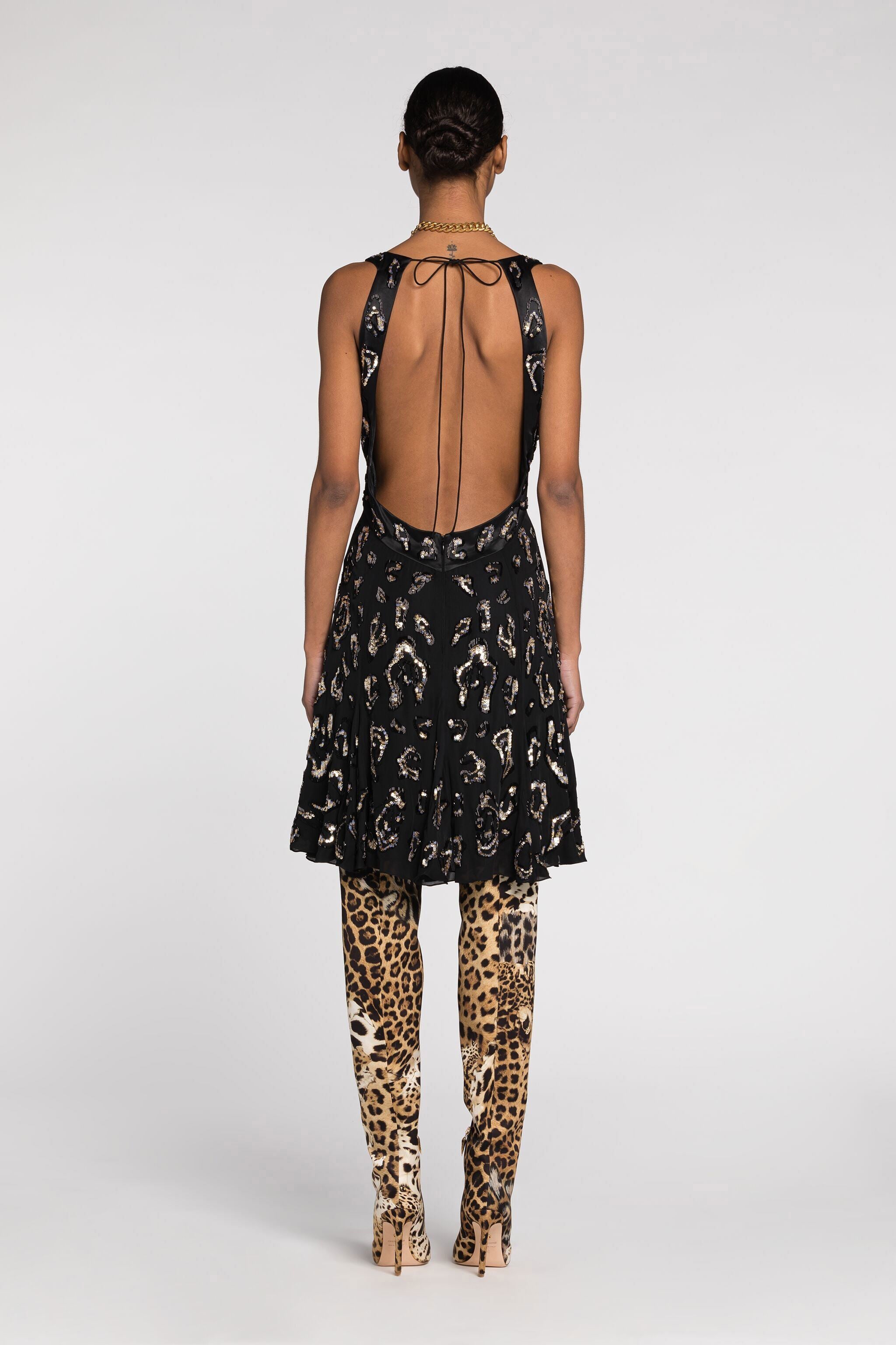 RC Sequin-embellished open-back dress RC Sequin-embellished open-back dress Black QKR190-GG021